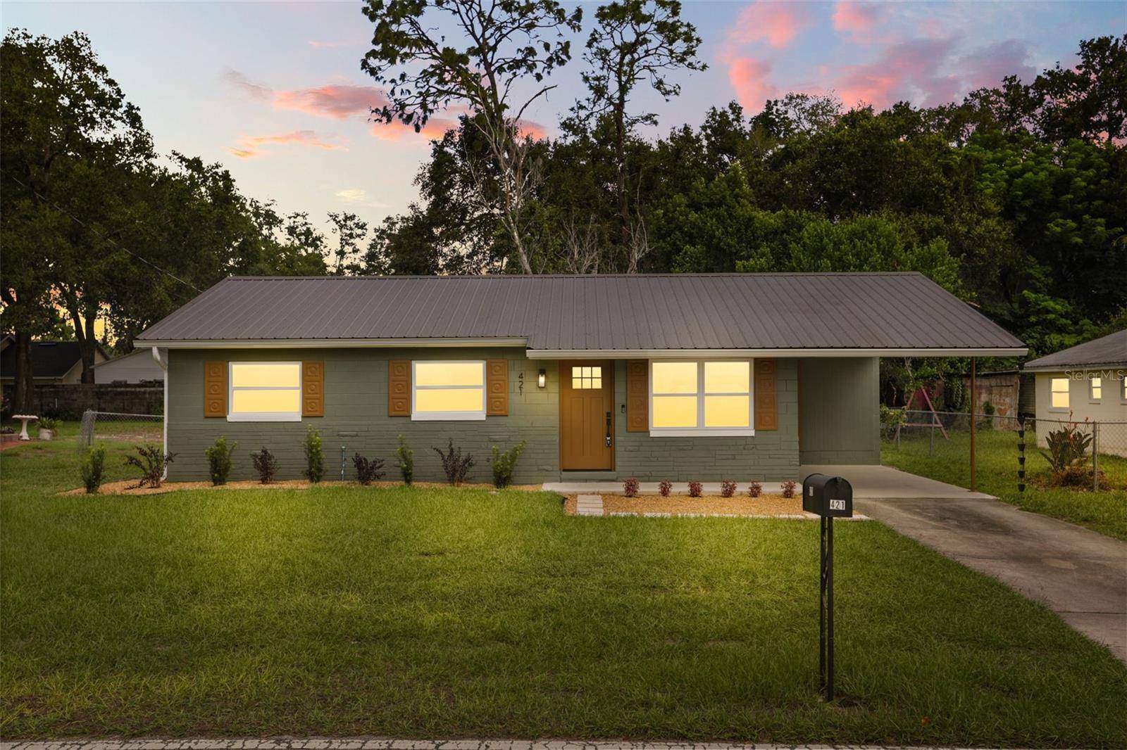 421 OAKHURST ST, Altamonte Springs, FL 32701