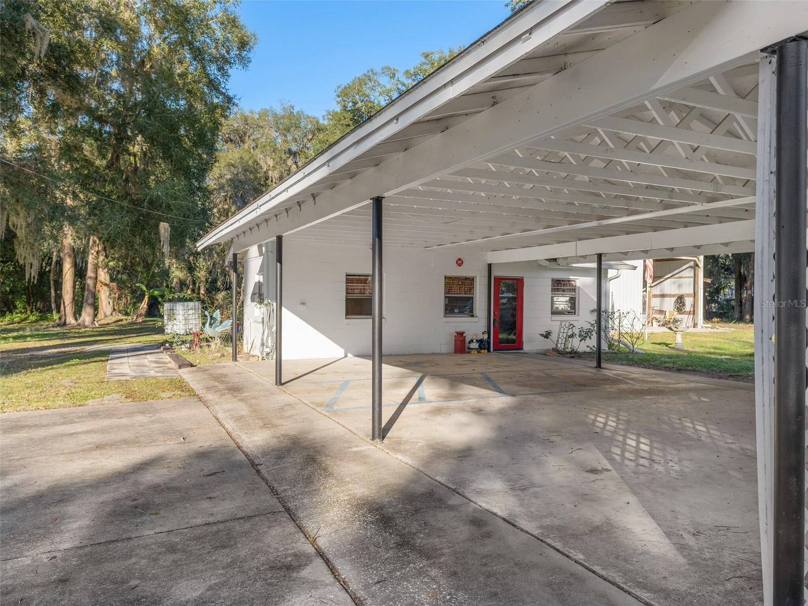 5715 SE 109TH ST, Belleview, FL 34420