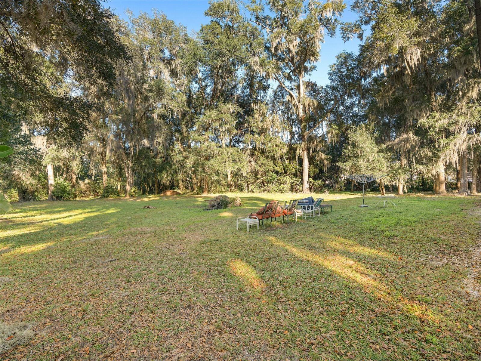 5715 SE 109TH ST, Belleview, FL 34420
