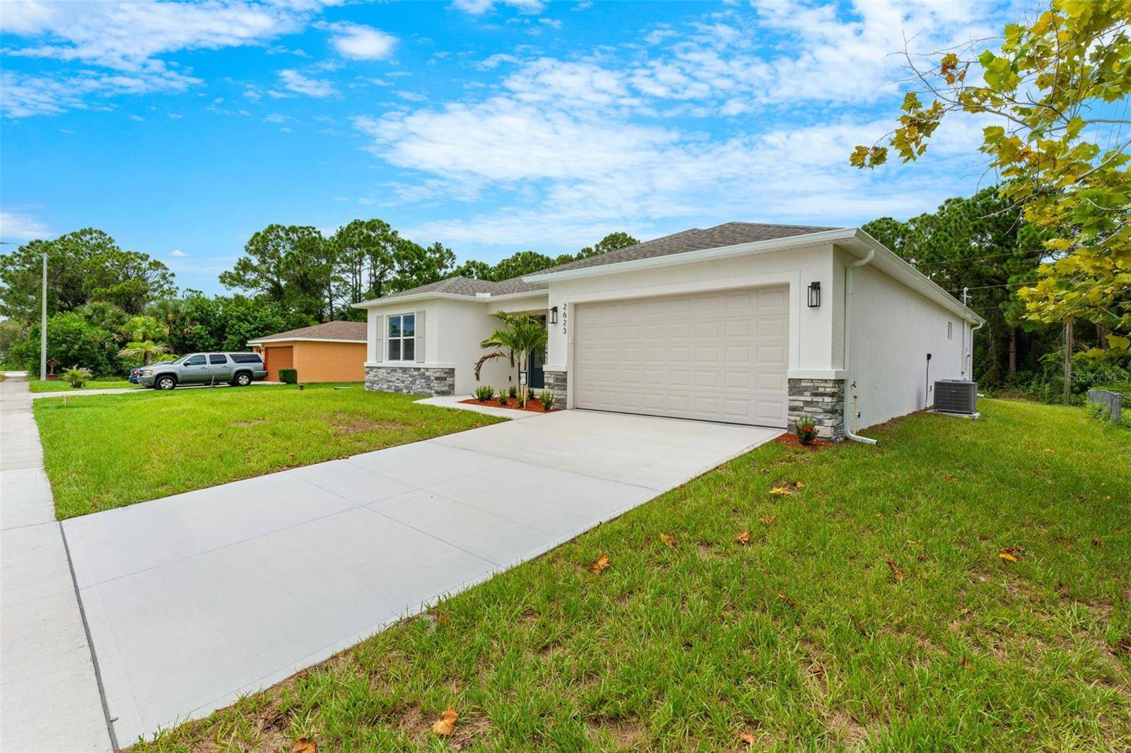 354 NOGALES AVE NE, Palm Bay, FL 32907