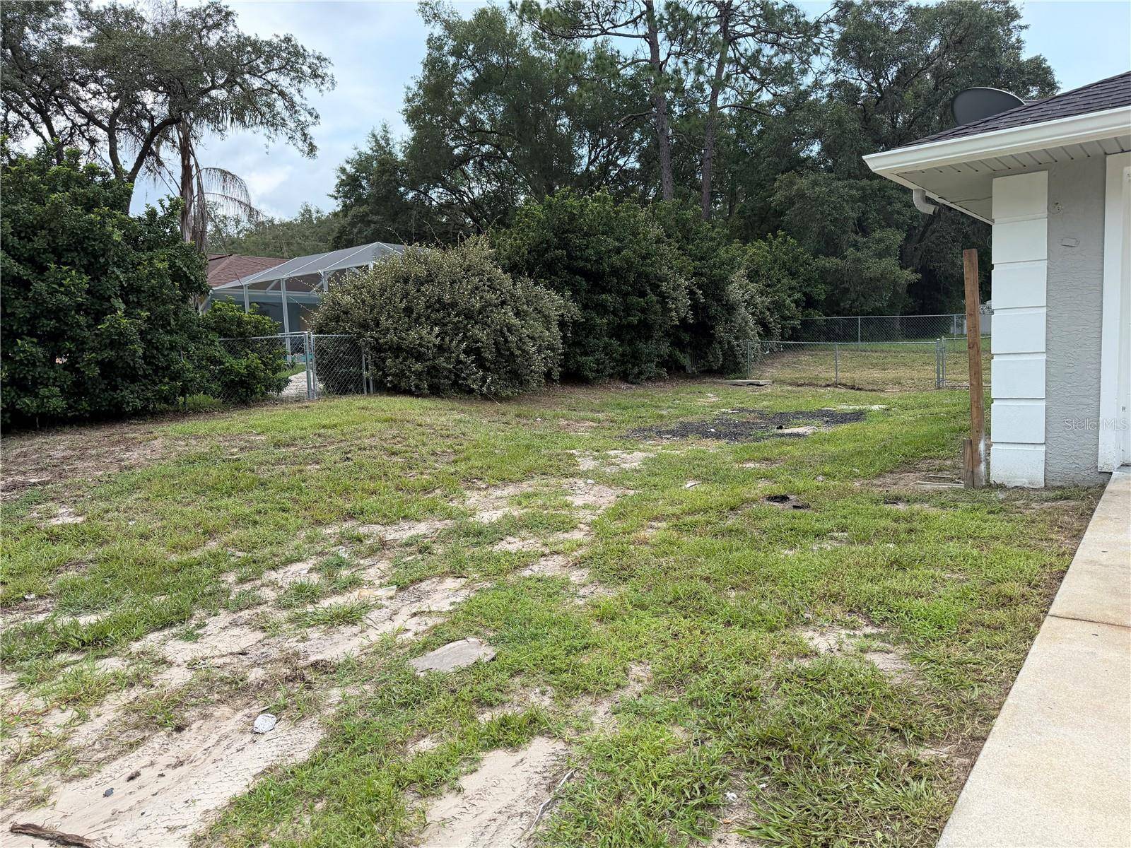 1160 W GENEVA PL, Citrus Springs, FL 34434