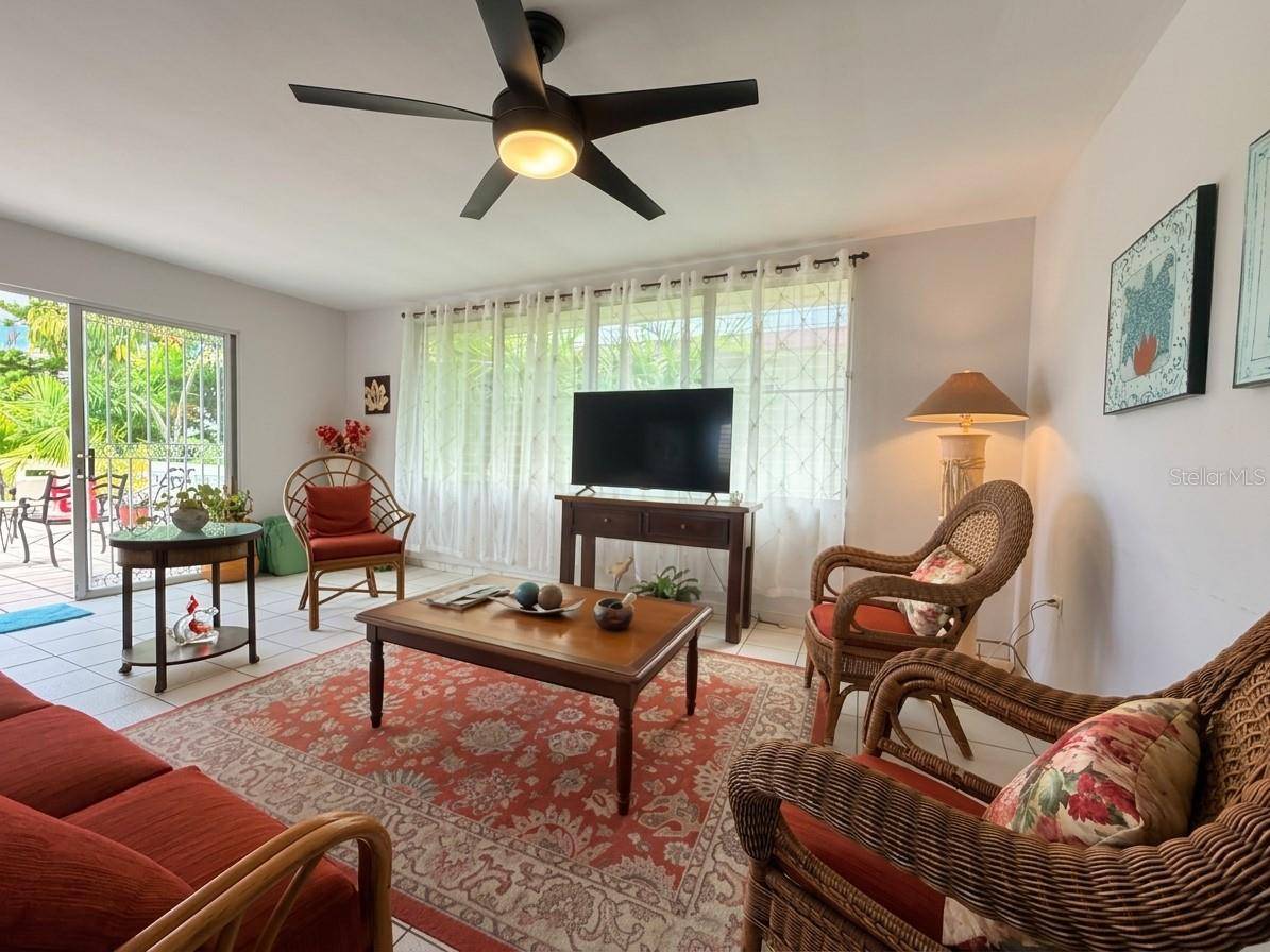212 BENITO PÉREZ GALDÓS, San Juan, PR 00918