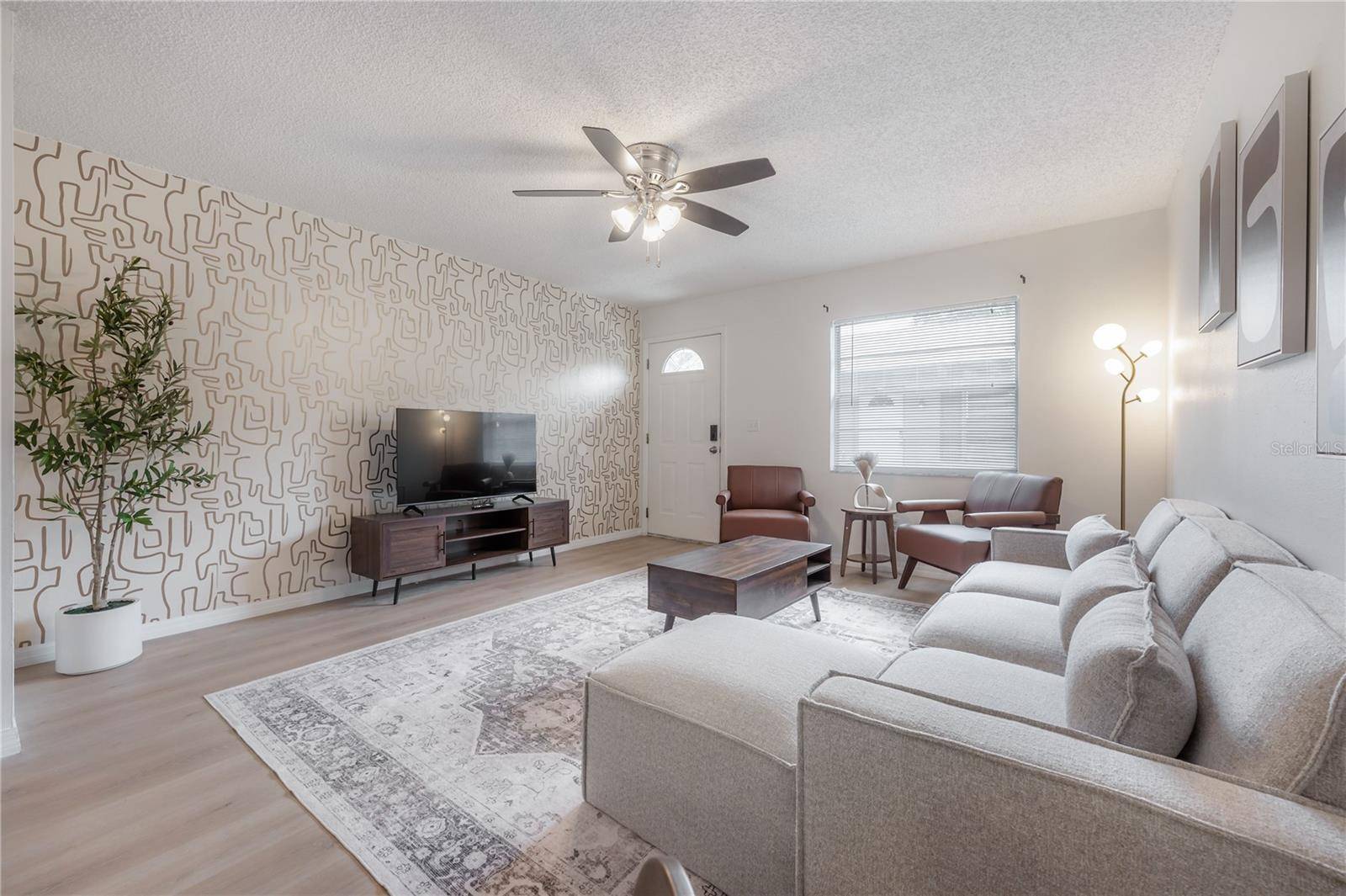 6910 S MACDILL AVE #C, Tampa, FL 33611
