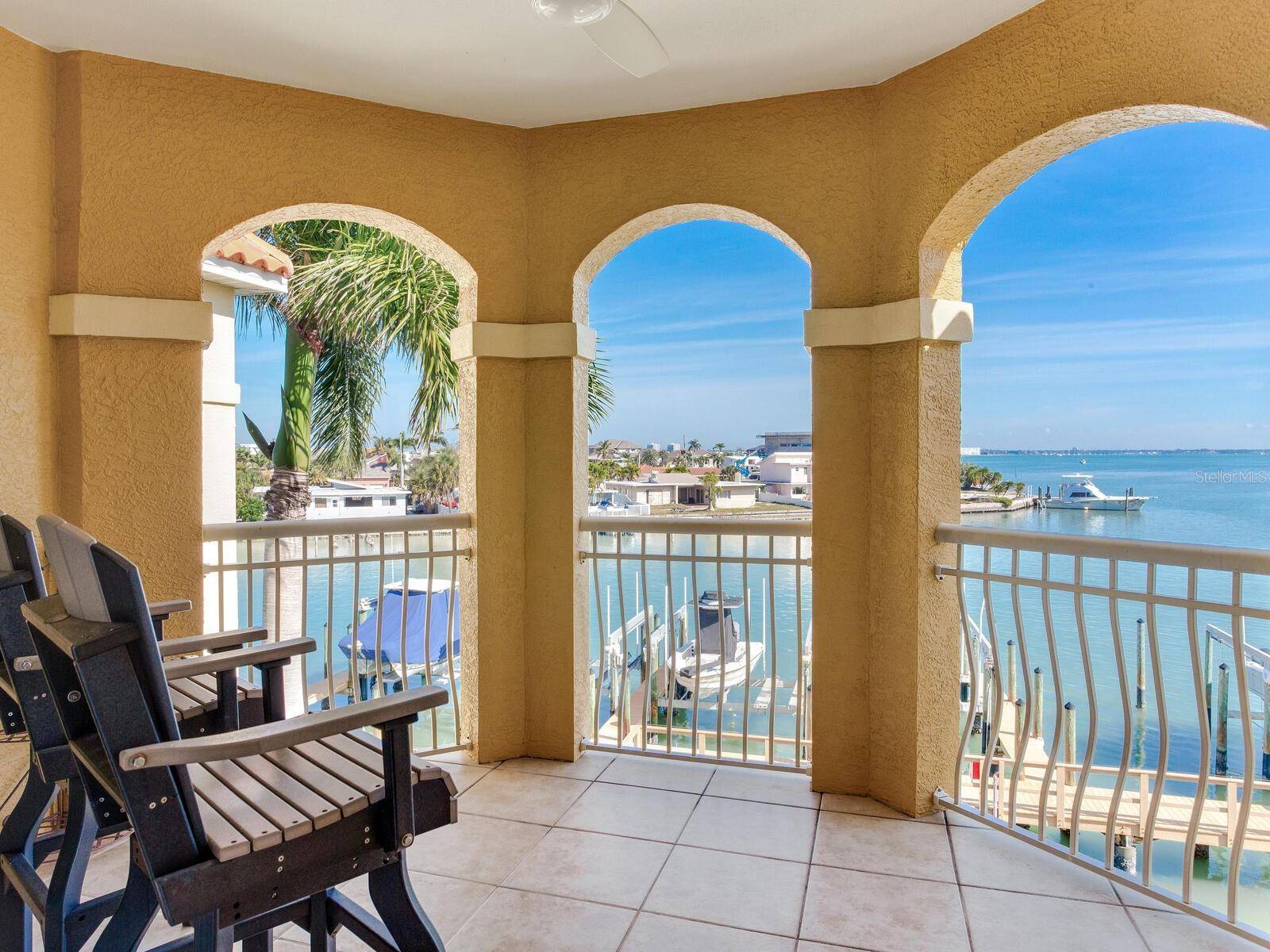 5353 GULF BLVD #B202, St Pete Beach, FL 33706