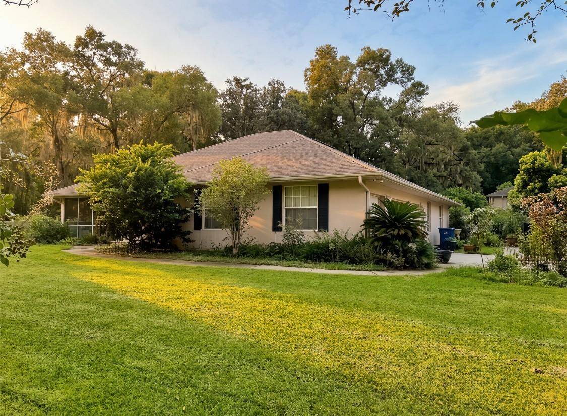 1880 WHIPPOORWILL LN, Deland, FL 32720