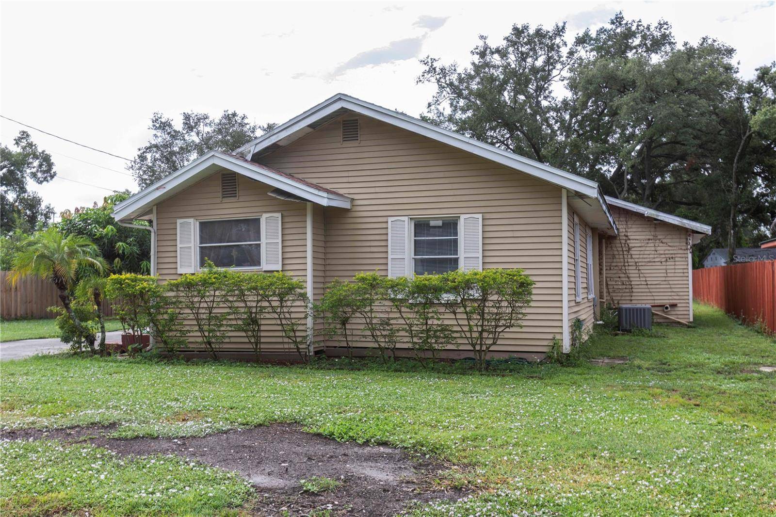 8107 E 19TH AVE, Tampa, FL 33619