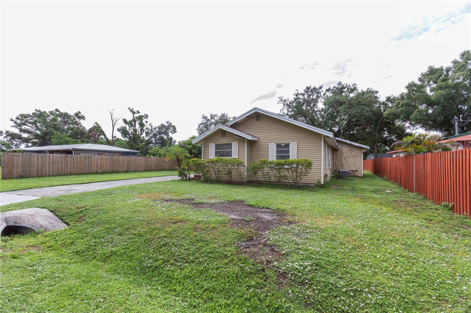 8107 E 19TH AVE, Tampa, FL 33619