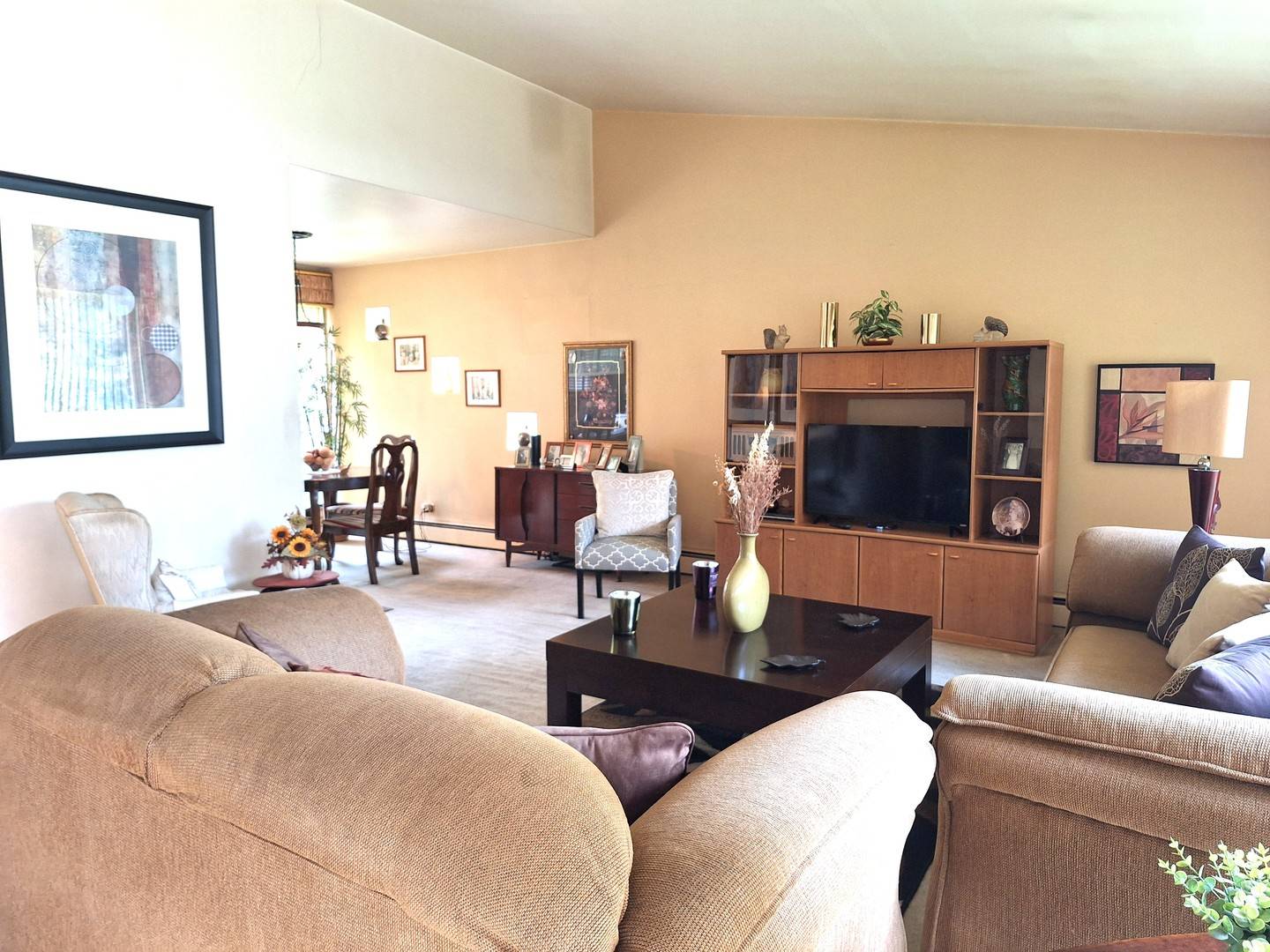 331 Orchard ST, Hillside, IL 60162