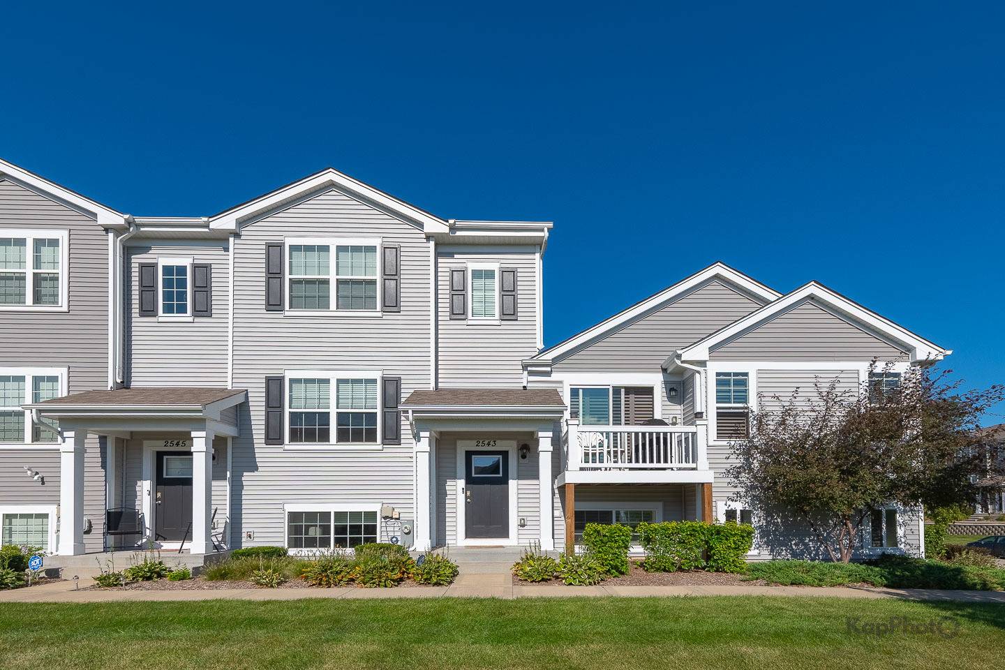 2543 Bella DR, Pingree Grove, IL 60140