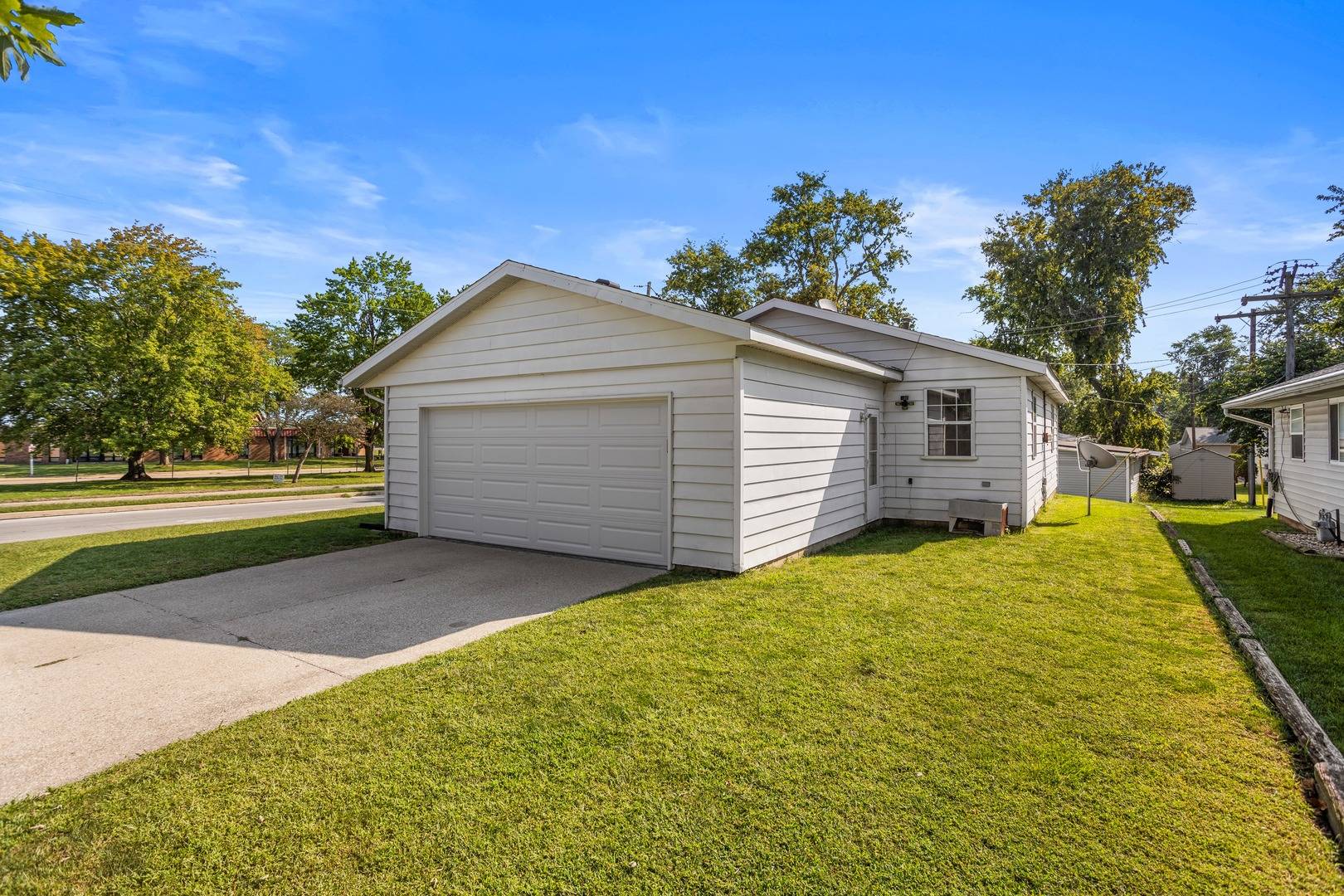 1701 E WASHINGTON ST, Urbana, IL 61802