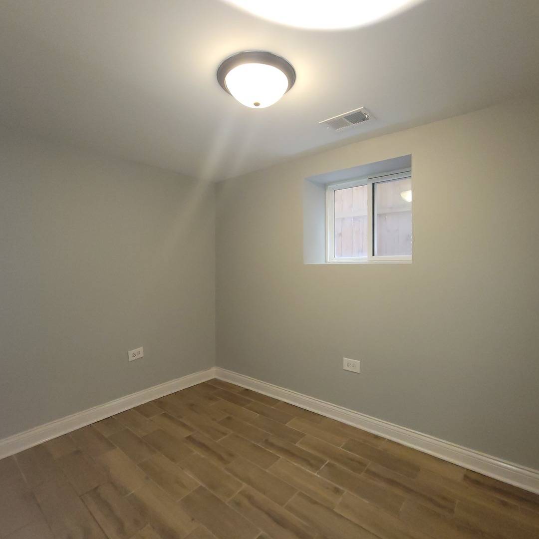 1916 S Harding AVE #1, Chicago, IL 60623