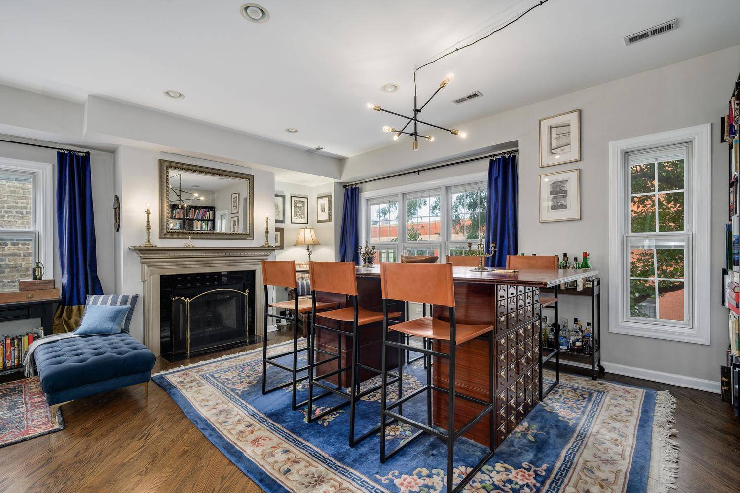 3306 N Clifton AVE #3N, Chicago, IL 60657
