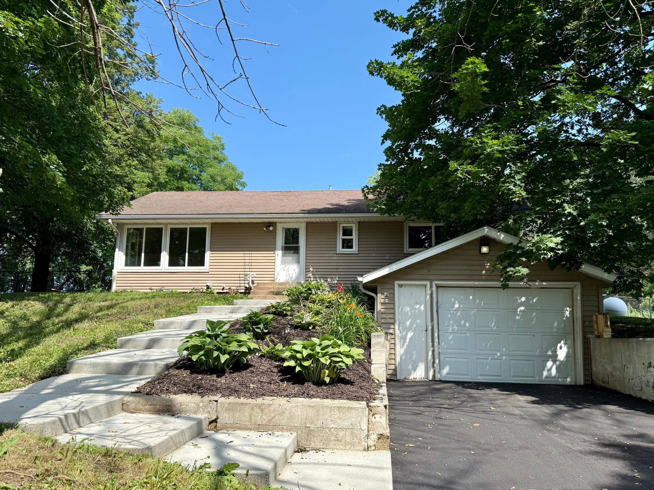 31465 Northfield BLVD, Northfield, MN 55057