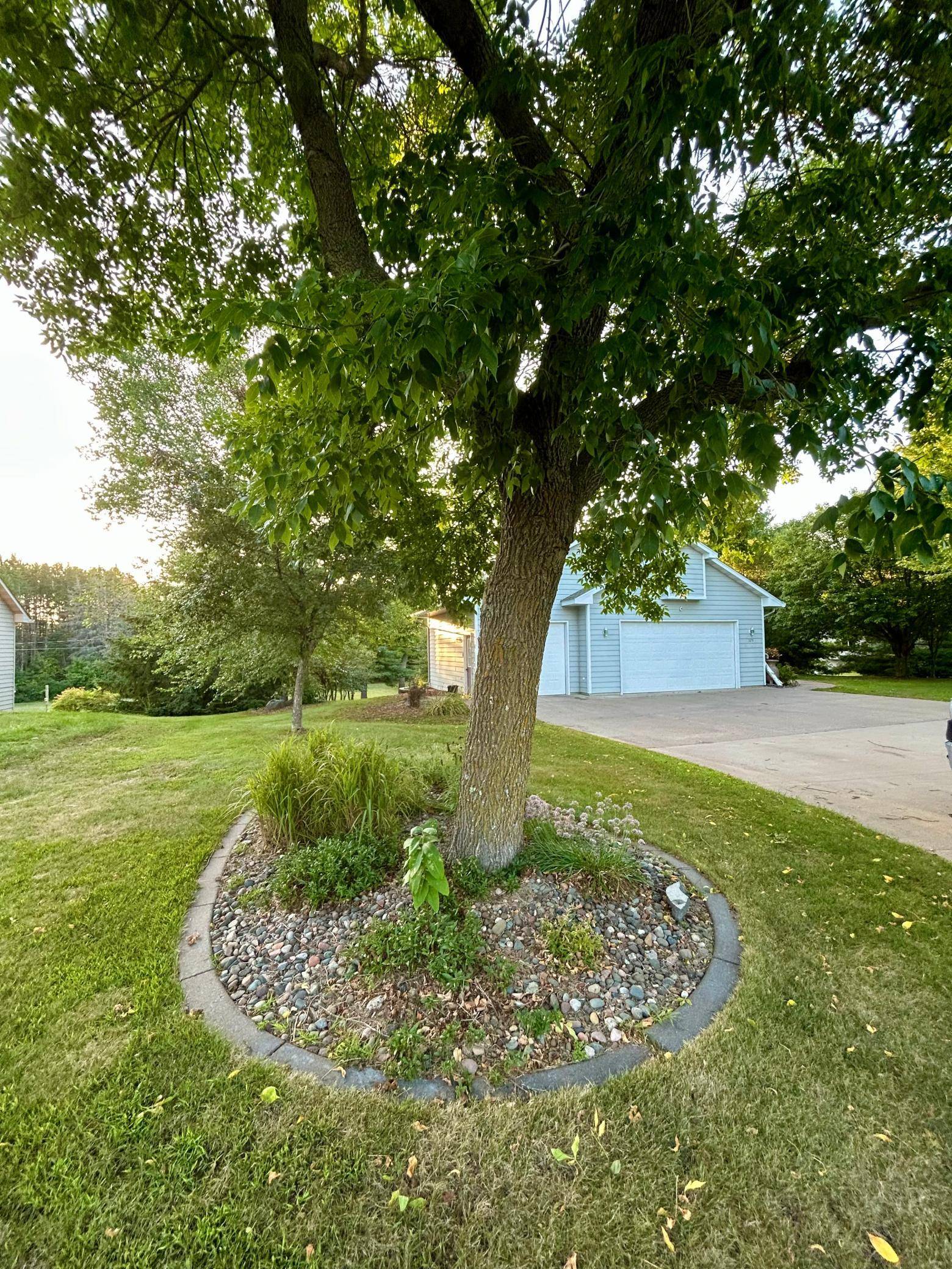 325 Willow ST, Mora, MN 55051