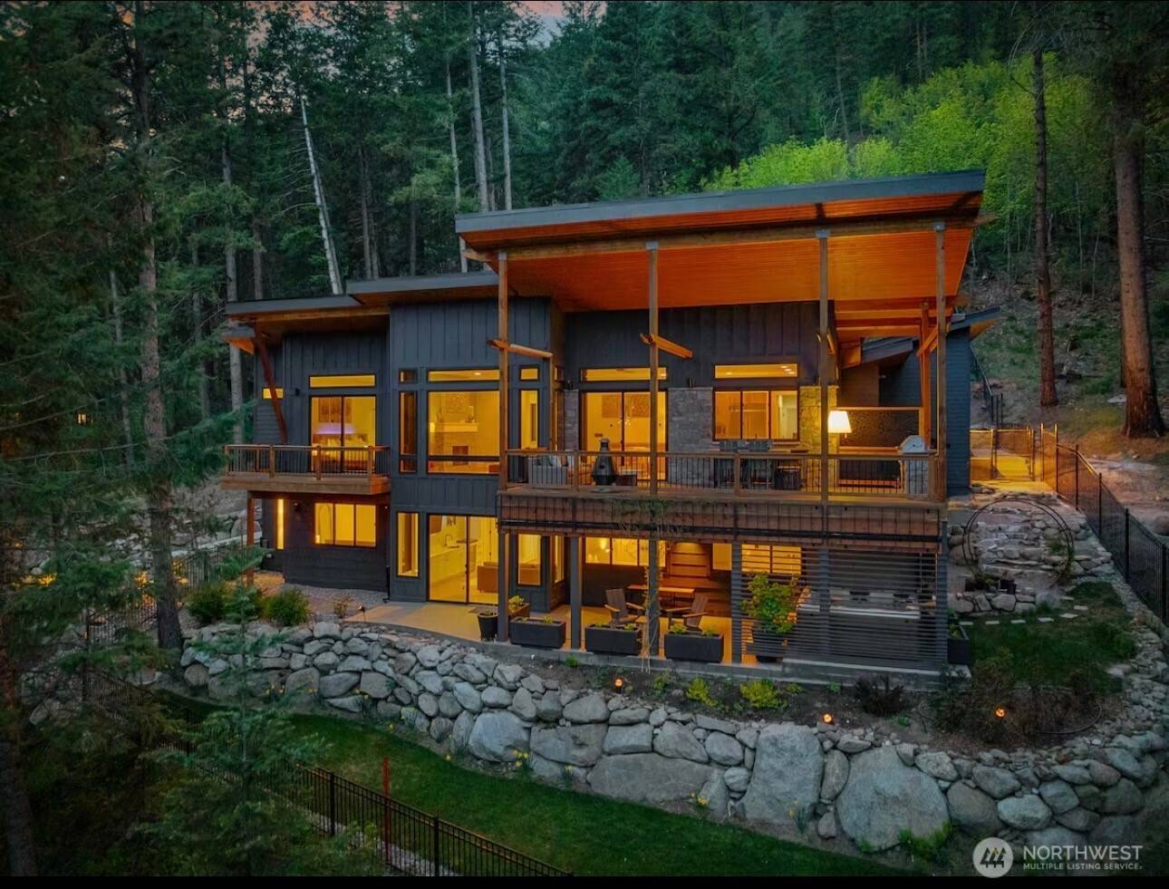 8836 Canal RD, Leavenworth, WA 98826