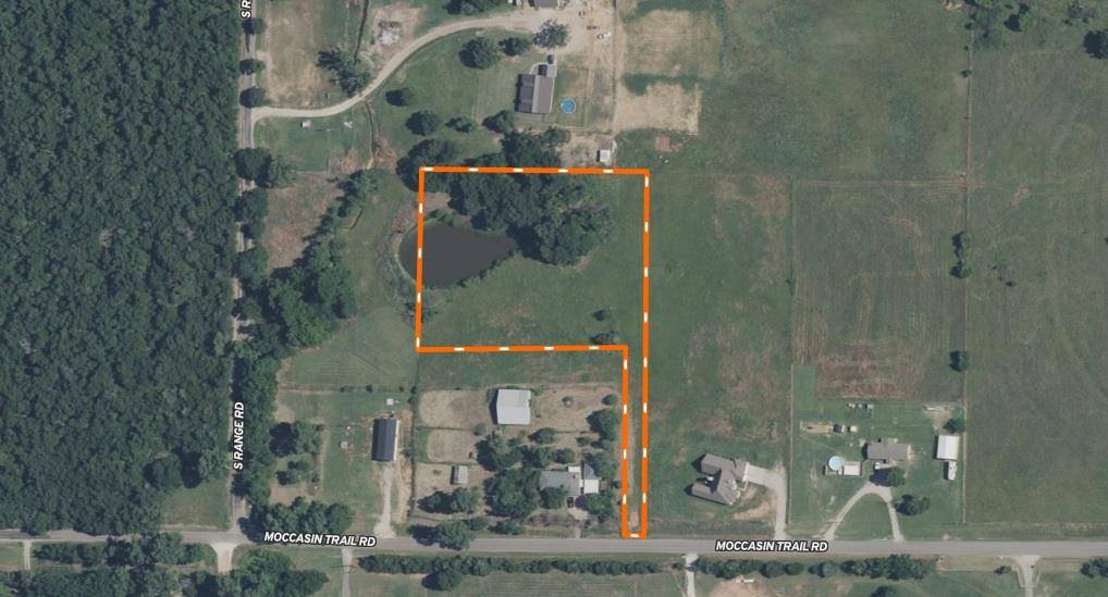 Moccasin Trl, Mcloud, OK 74851