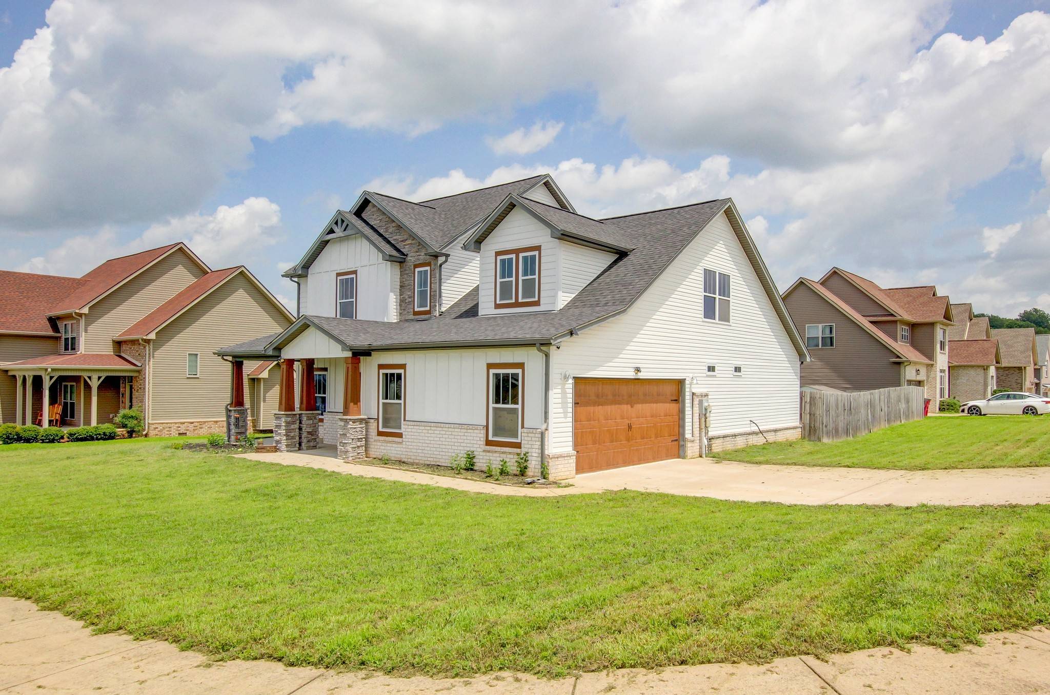 313 Piedmont Pl, Clarksville, TN 37043