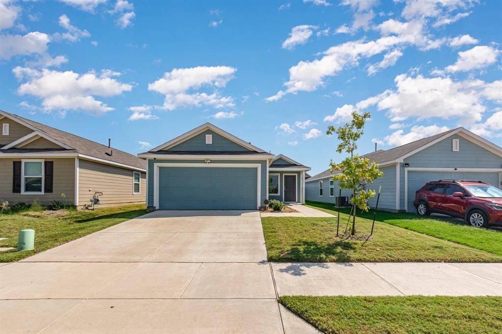 1243 Cherry Bark Drive, Princeton, TX 75407