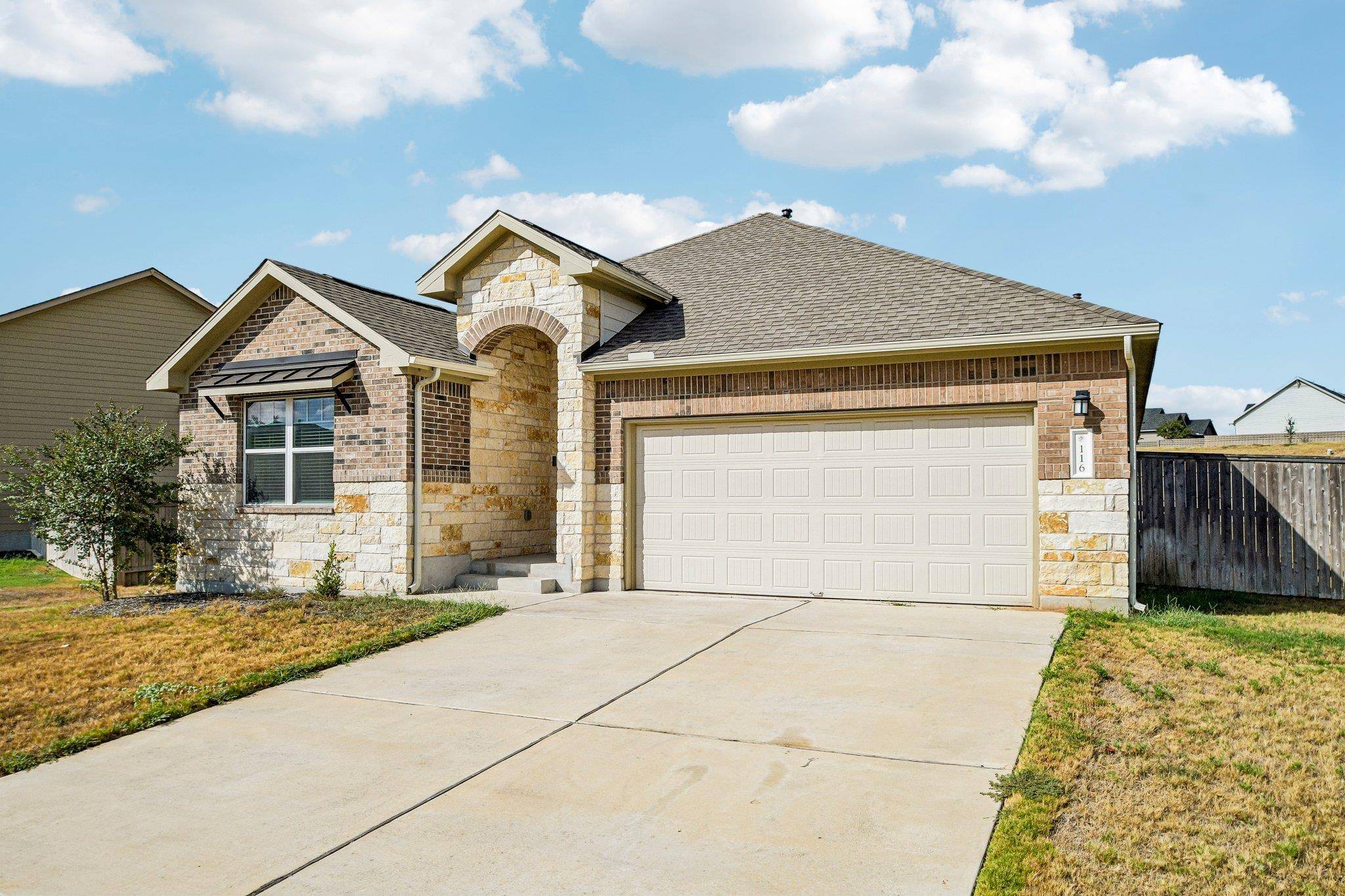 116 Joseph Hawkins LN, Bastrop, TX 78602
