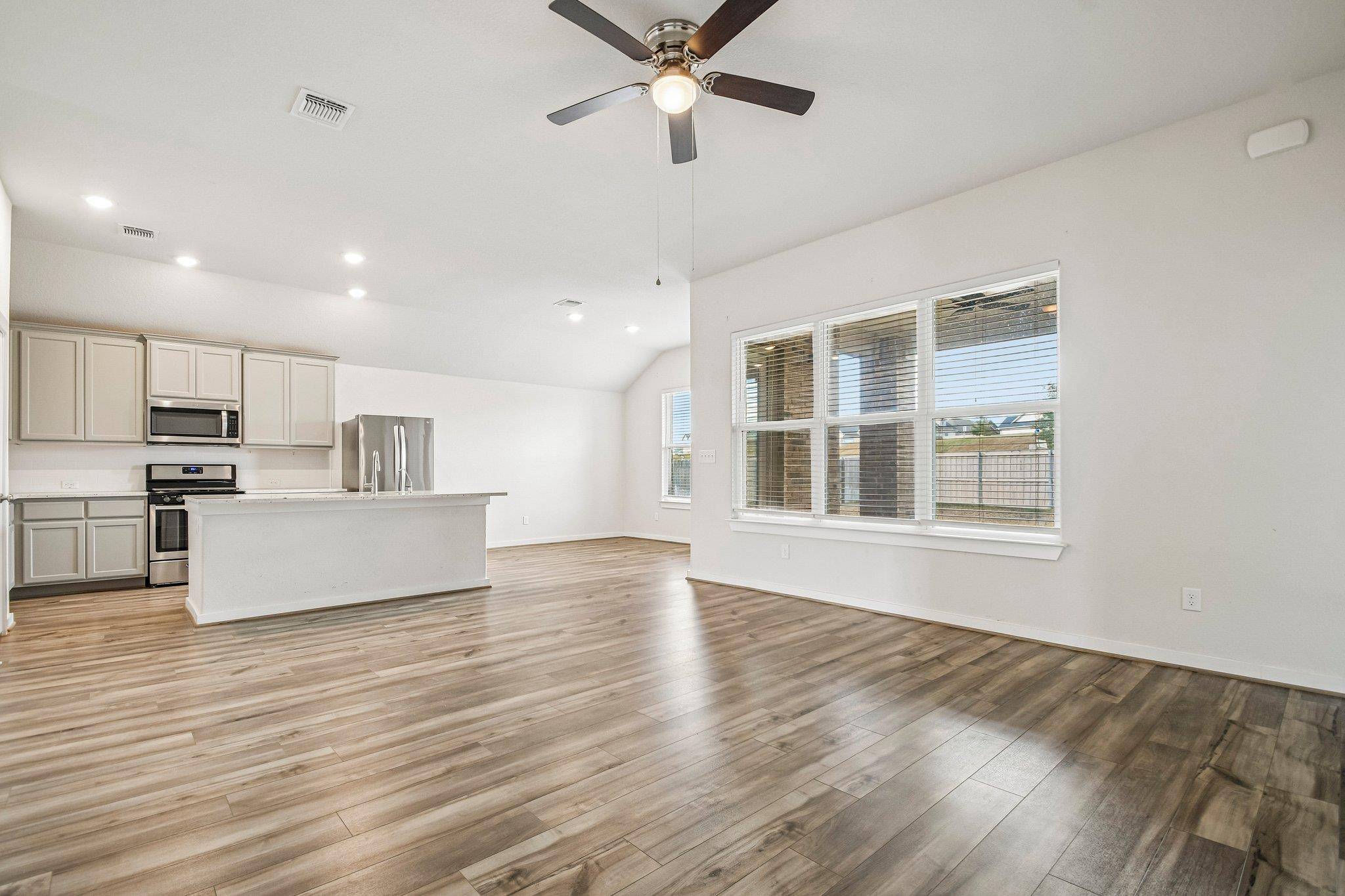 116 Joseph Hawkins LN, Bastrop, TX 78602