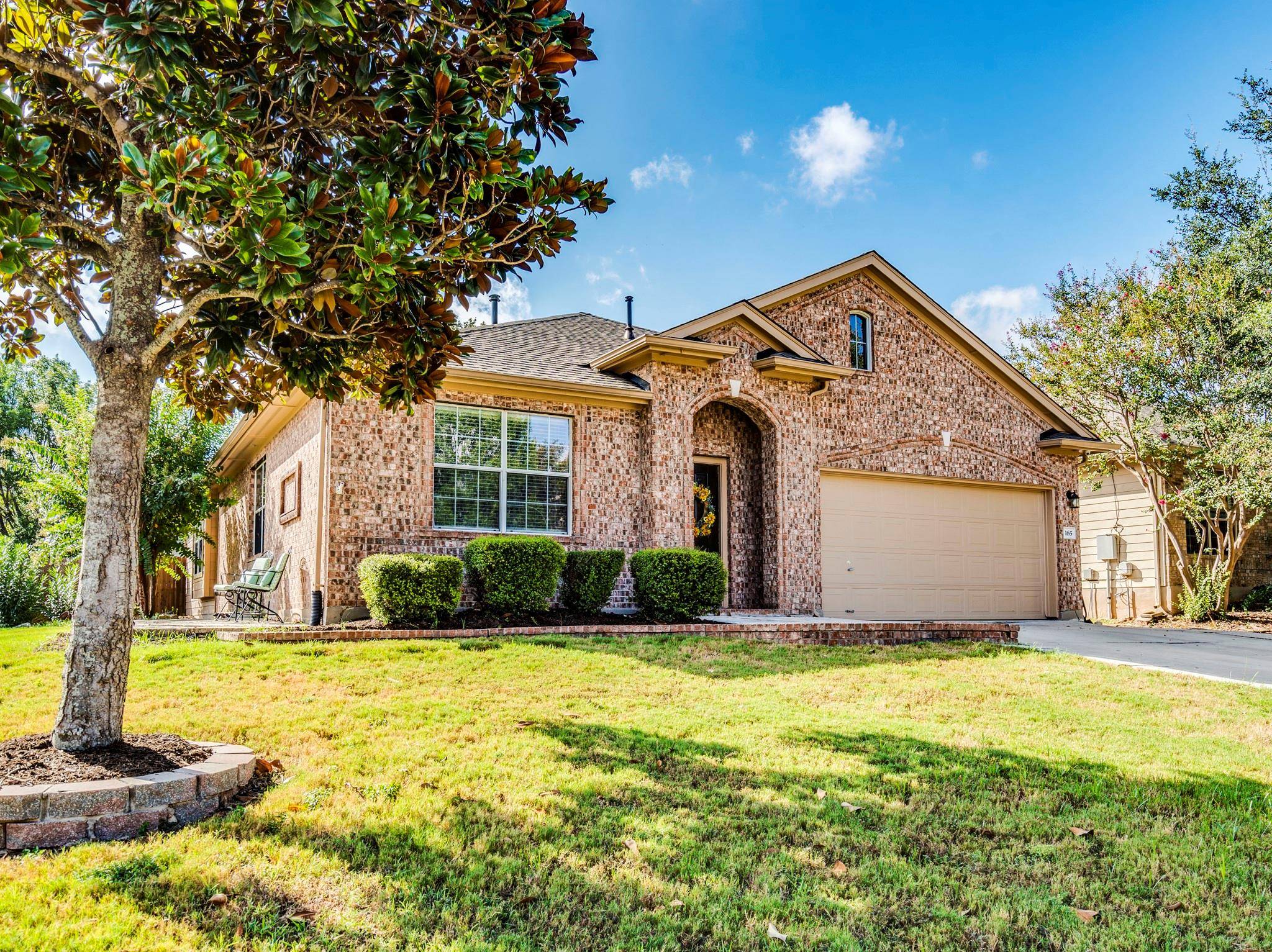 165 Oxford DR, Kyle, TX 78640