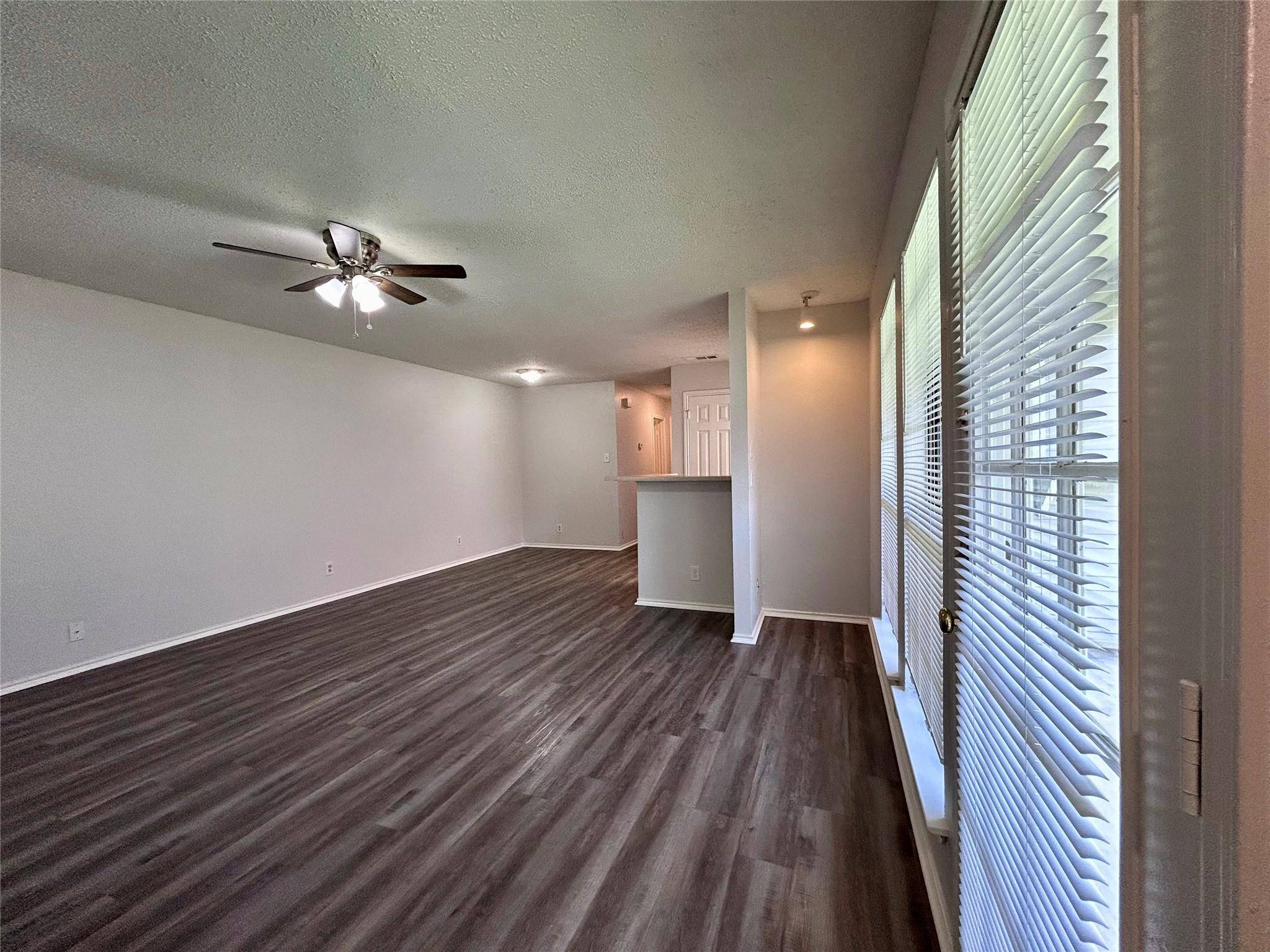 9212 Kempler DR #A, Austin, TX 78748
