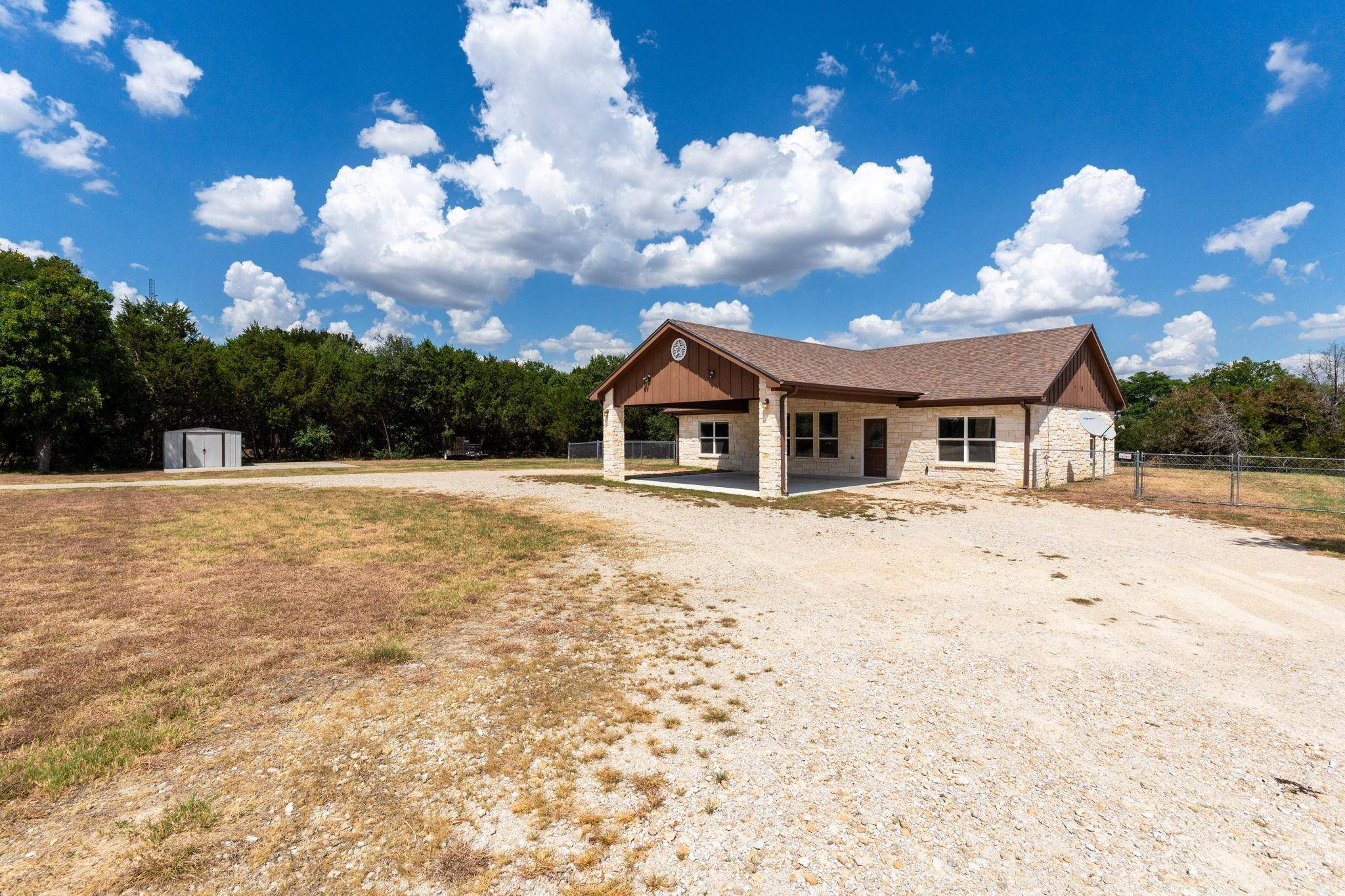 534 County Road 3081, Lampasas, TX 76550
