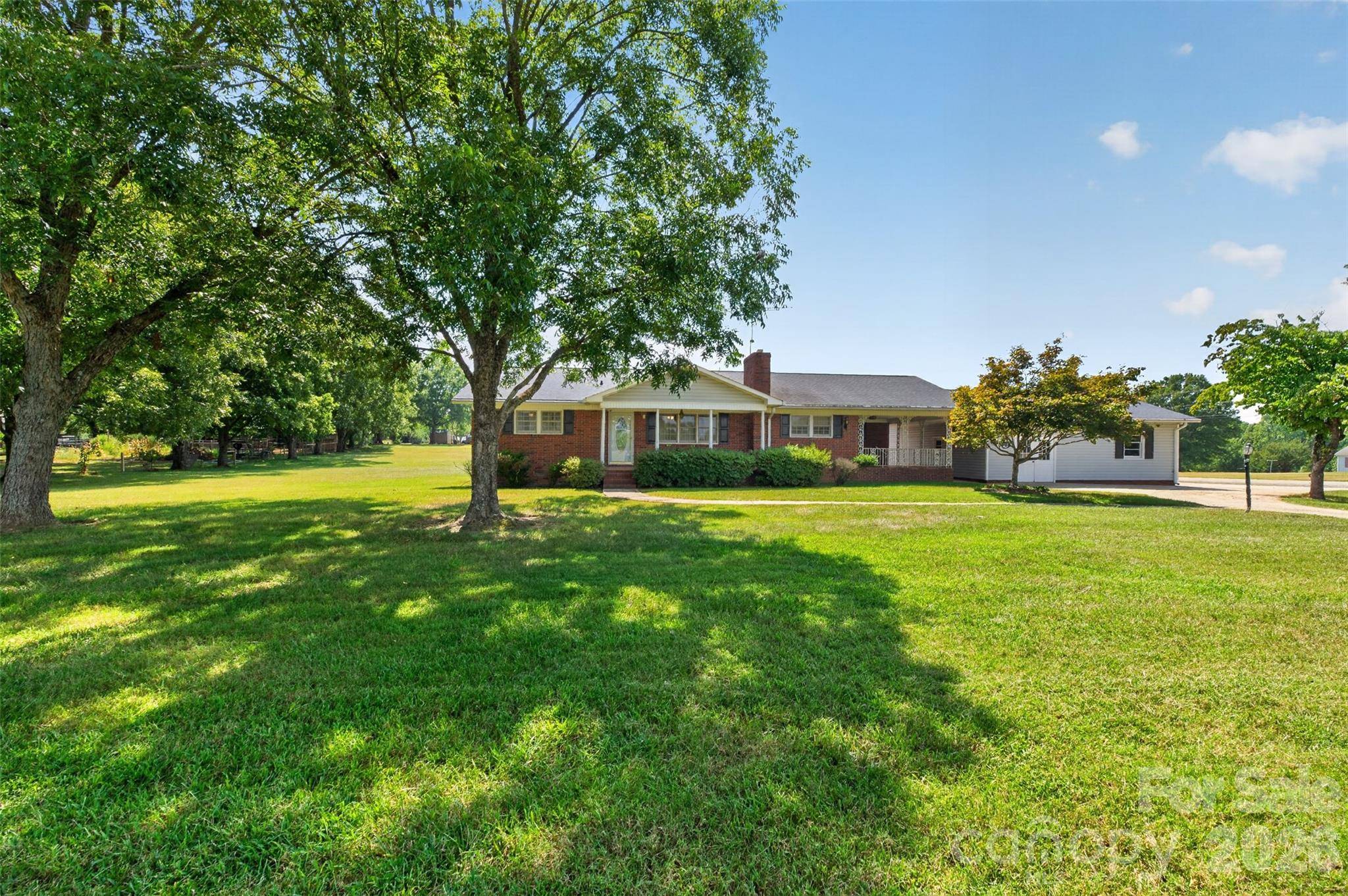 2639 Mount Olive Church RD, Newton, NC 28658