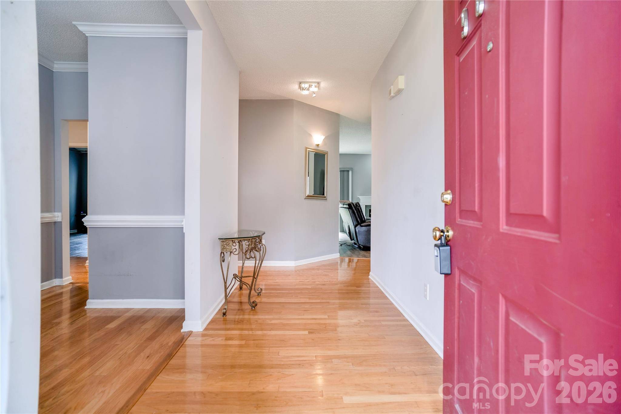9612 Veronica DR, Charlotte, NC 28215
