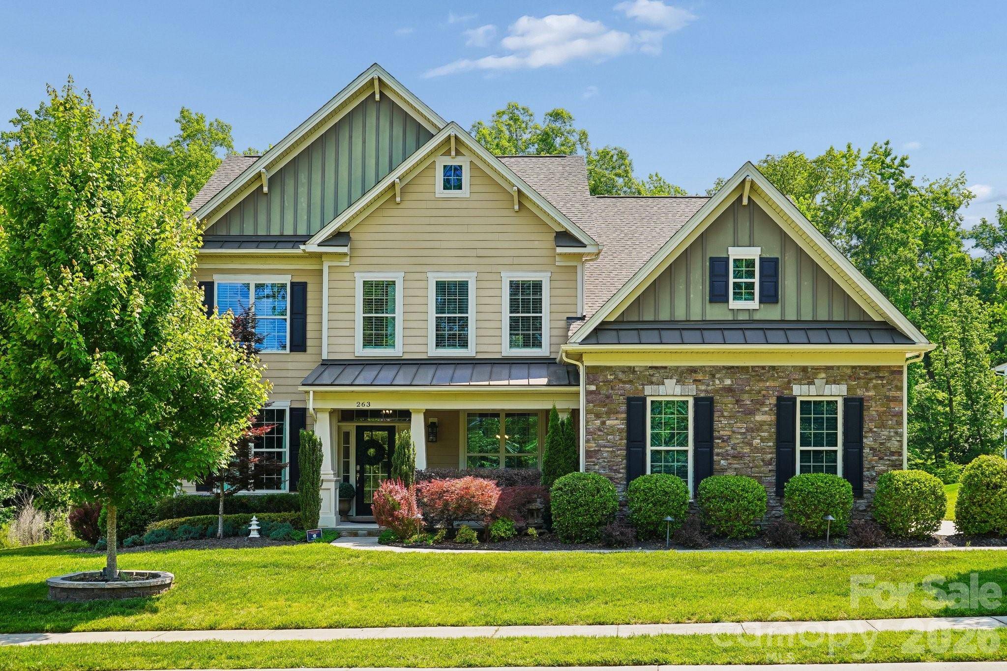263 Forsythia LN, Tega Cay, SC 29708