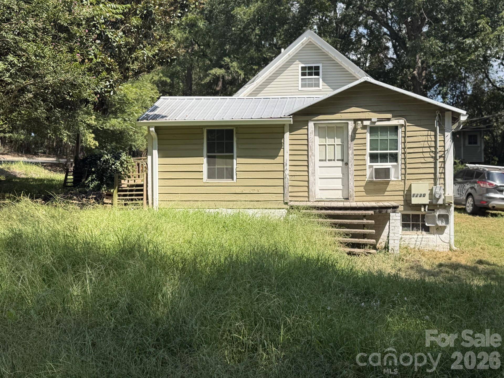 1230 Columbus ST, Albemarle, NC 28001