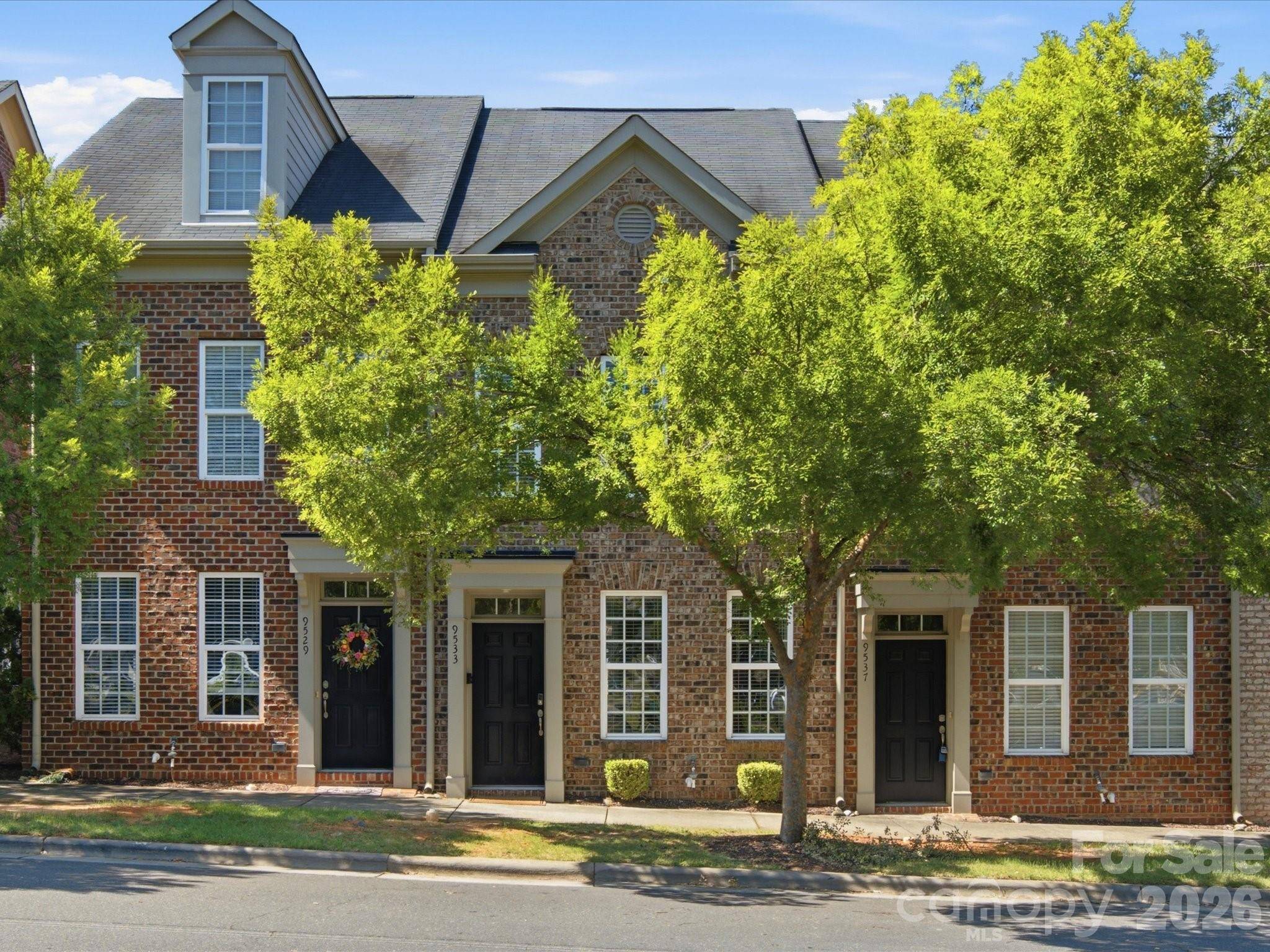 9533 Longstone LN, Charlotte, NC 28277