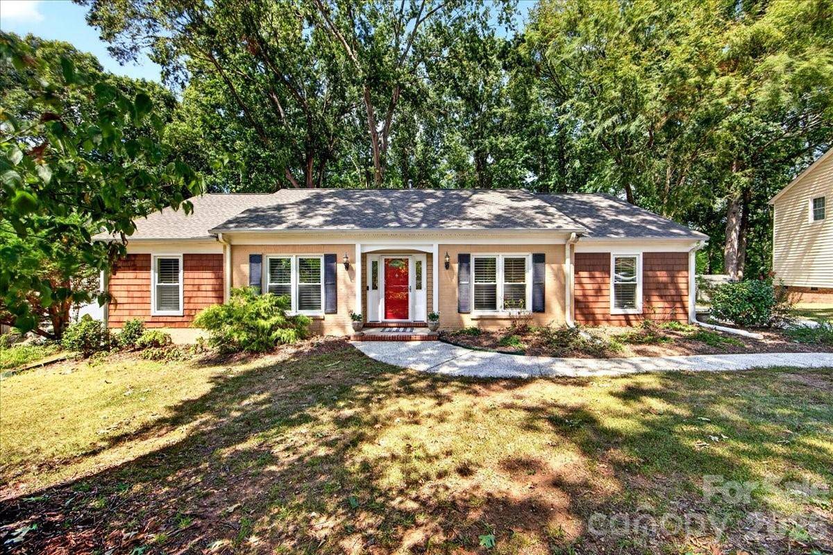 2624 Lawton Bluff RD, Charlotte, NC 28226
