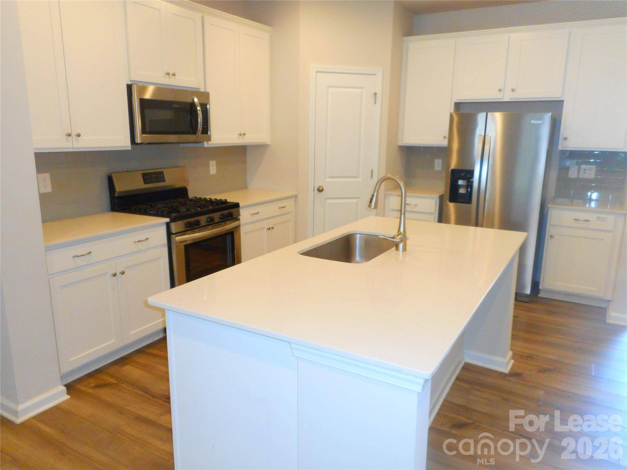 12715 Wandering Brook DR, Charlotte, NC 28273