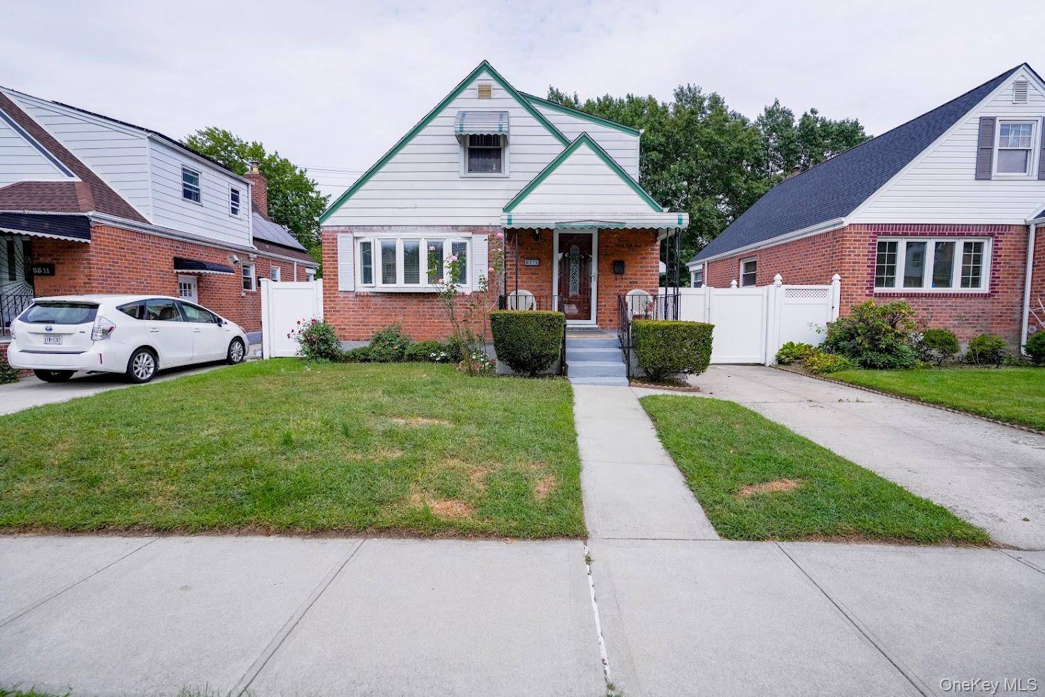 83-15 253rd ST, Bellerose, NY 11426