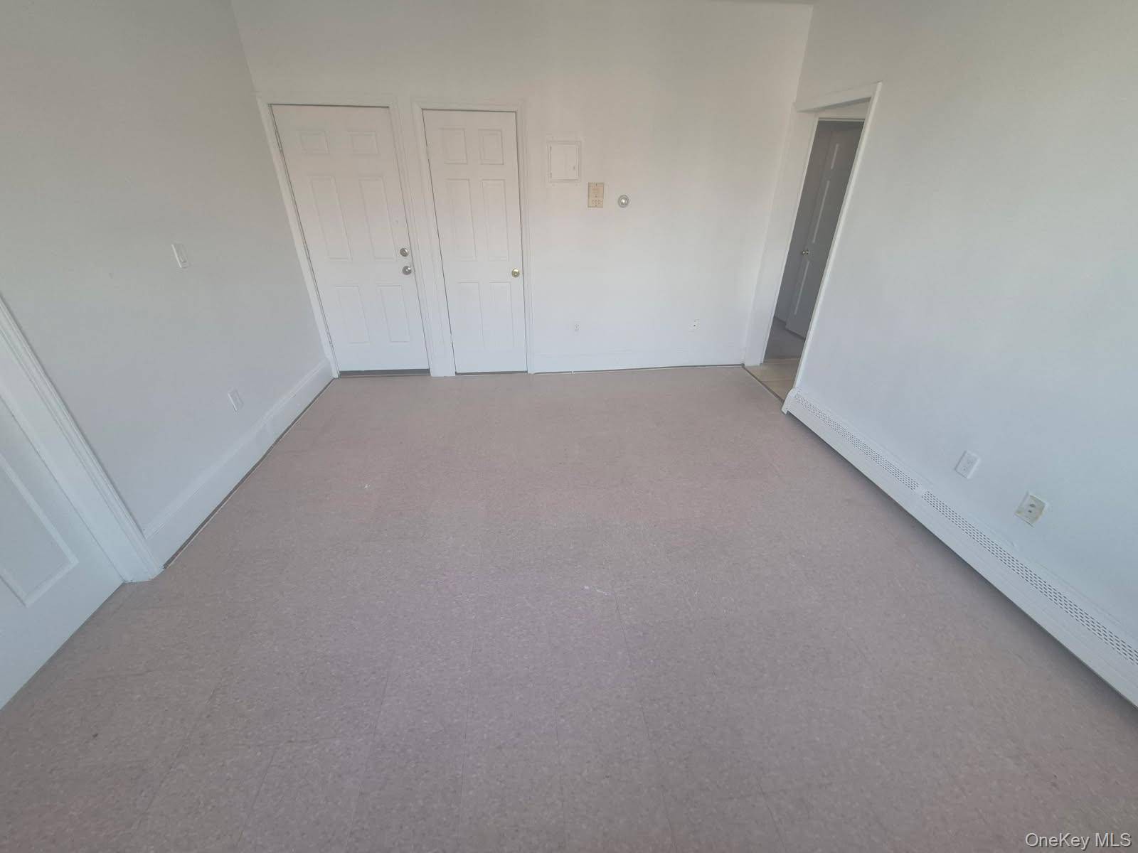 10104 32nd AVE #1F, East Elmhurst, NY 11369