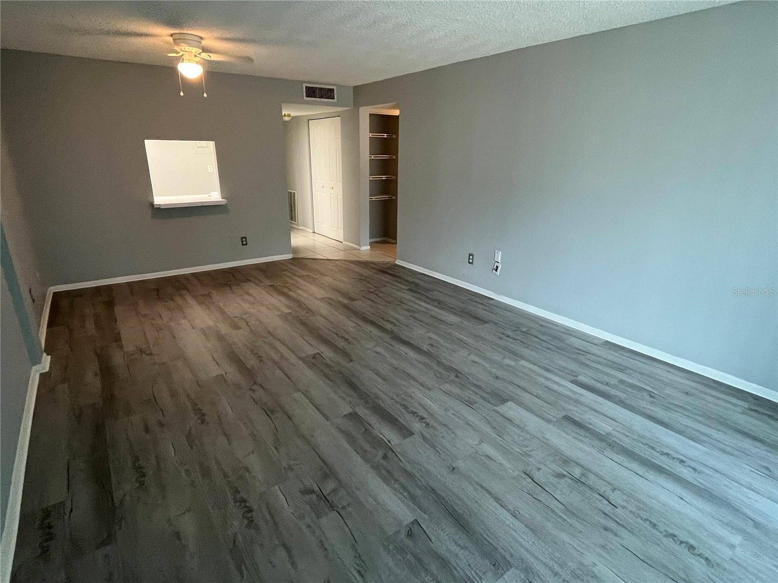 2700 COCONUT BAY LN #429 (2K), Sarasota, FL 34237