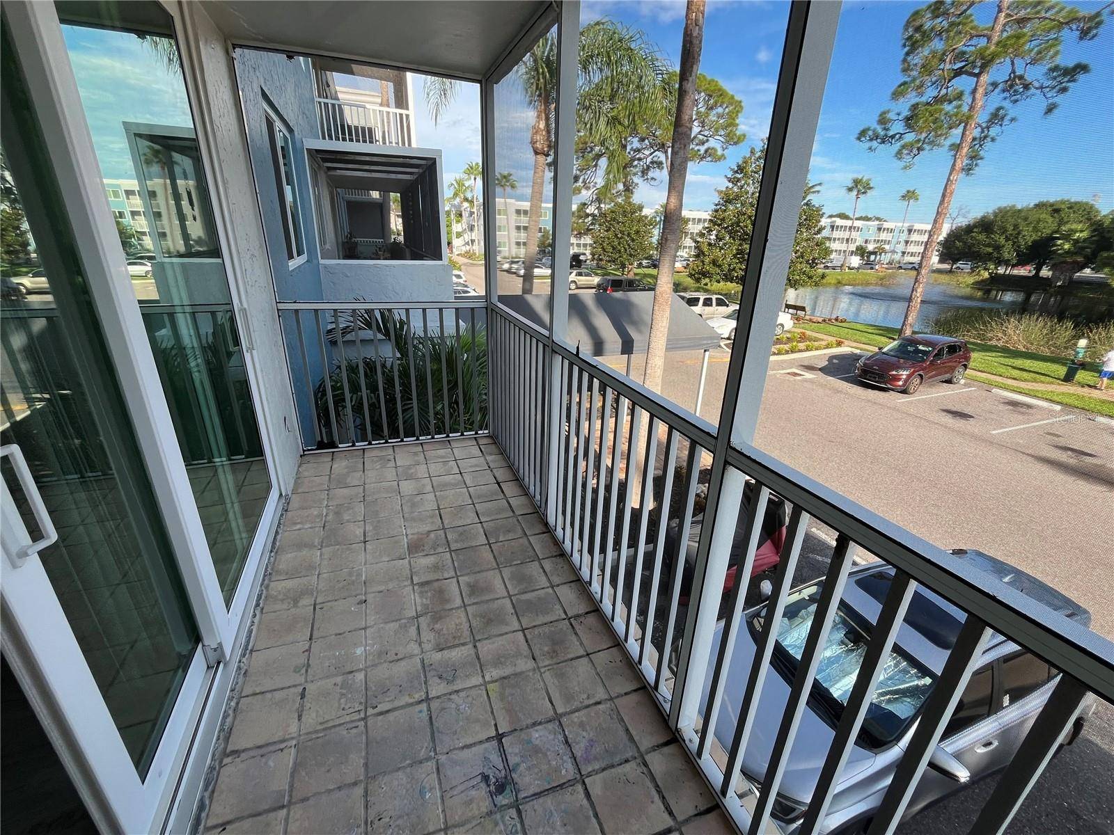 2700 COCONUT BAY LN #429 (2K), Sarasota, FL 34237
