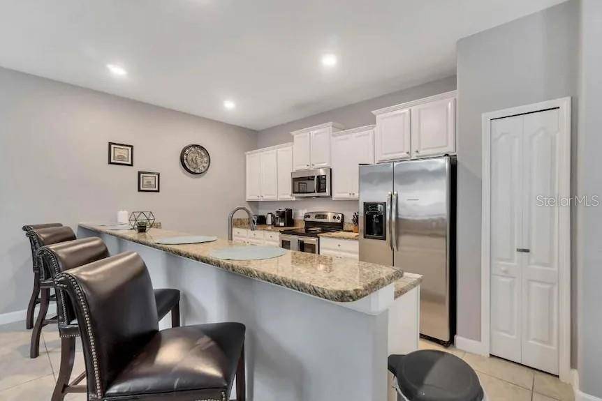 8966 SUGAR PALM RD, Kissimmee, FL 34747
