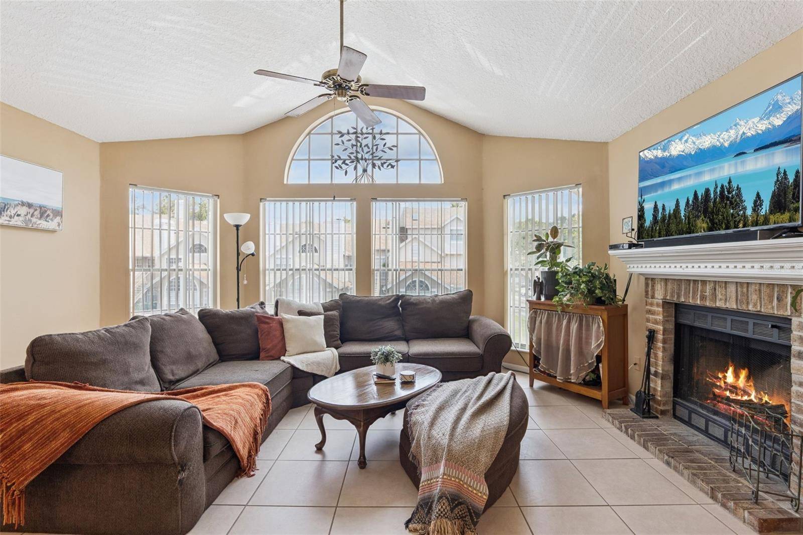 633 GREENCOVE TER #142, Altamonte Springs, FL 32714