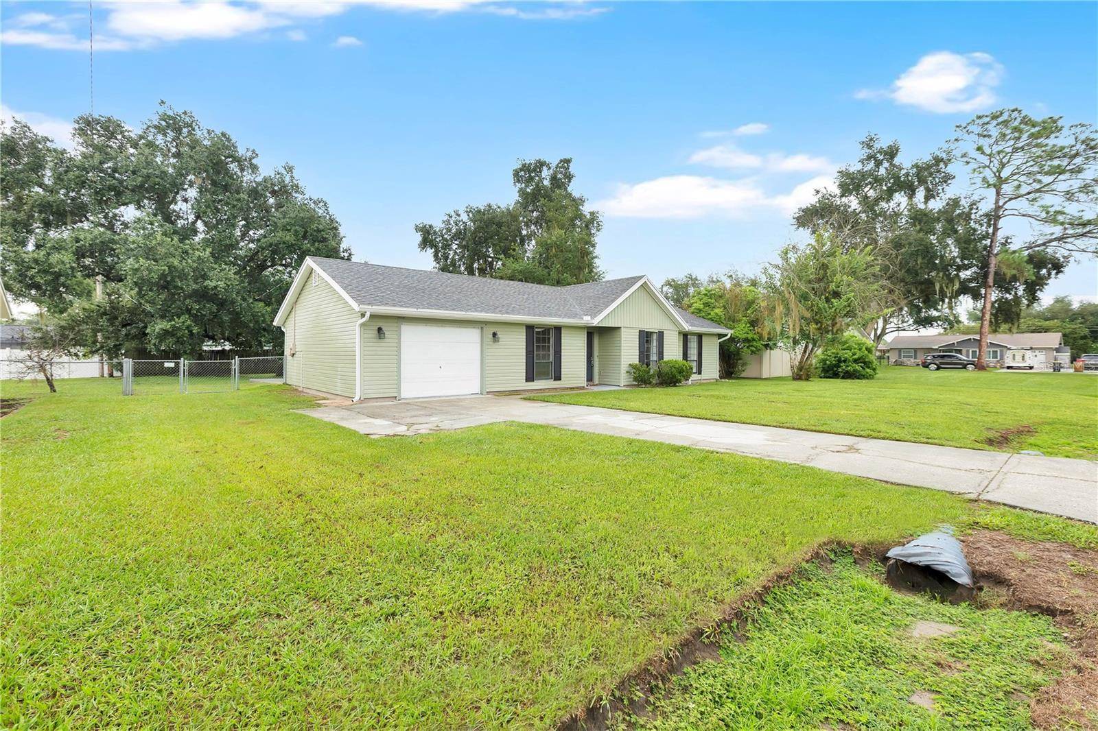 2323 VIEW WAY, Lakeland, FL 33810