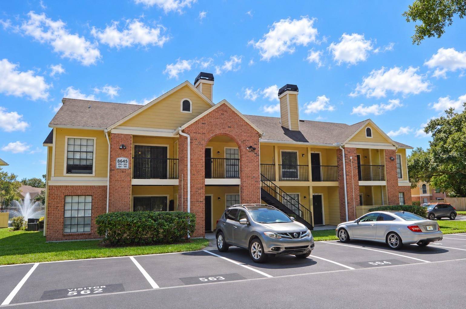 8645 FANCY FINCH DR #202, Tampa, FL 33614