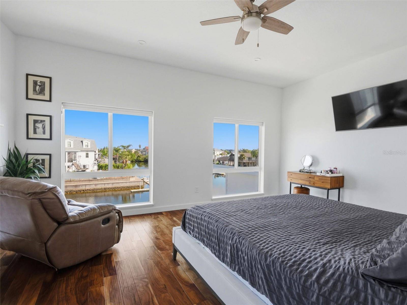 3385 GULFVIEW DR, Hernando Beach, FL 34607
