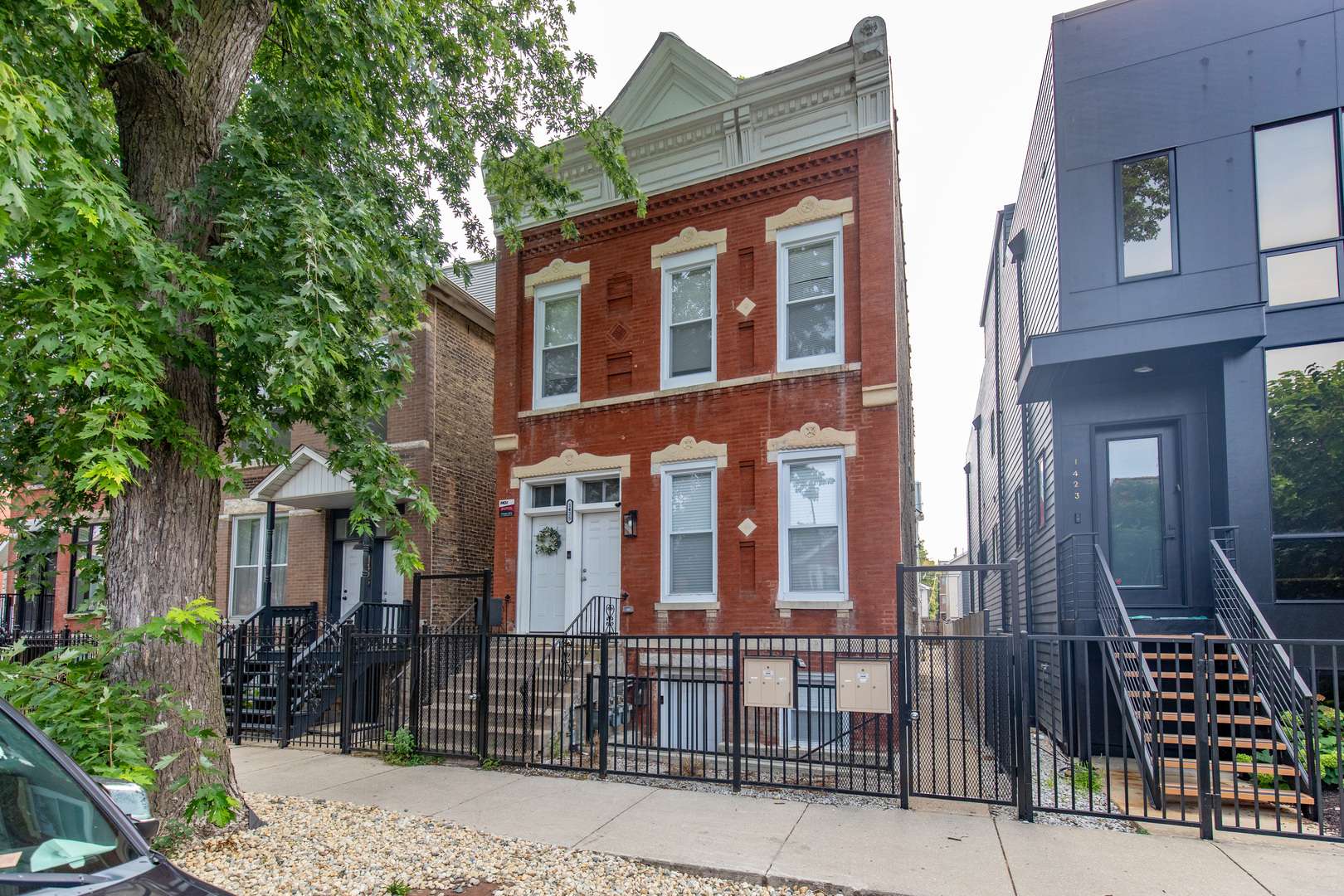 1425 N Campbell AVE, Chicago, IL 60622