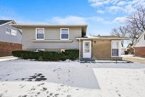 3949 168th ST, Country Club Hills, IL 60478