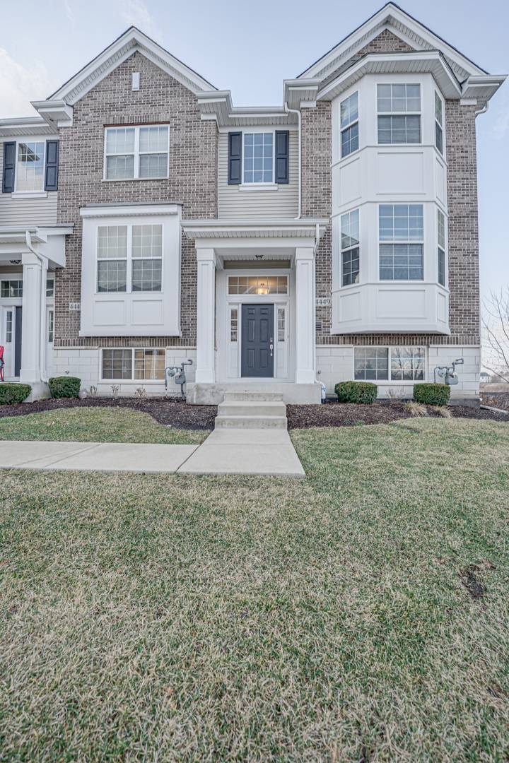 4449 Monroe CT, Naperville, IL 60564