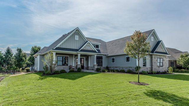 456 Prairie Ridge LN, North Aurora, IL 60542