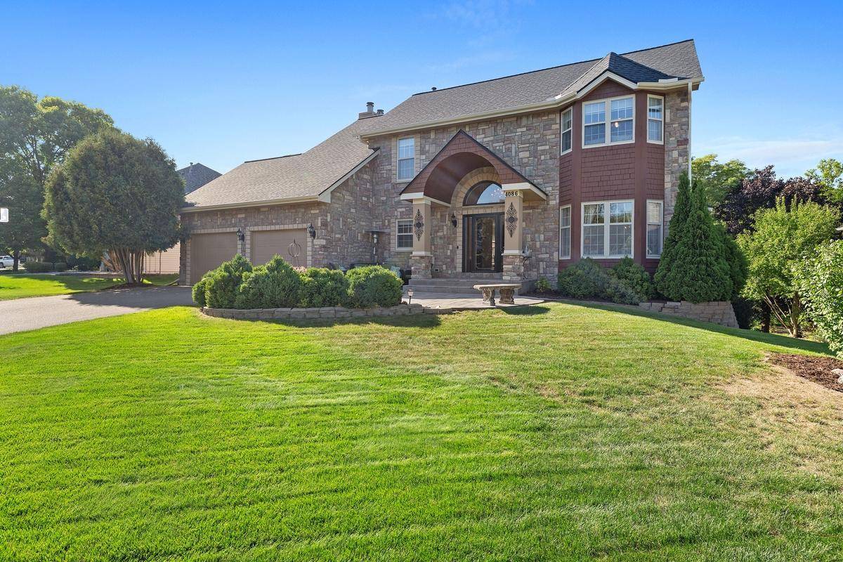 4086 Deerwood TRL, Eagan, MN 55122