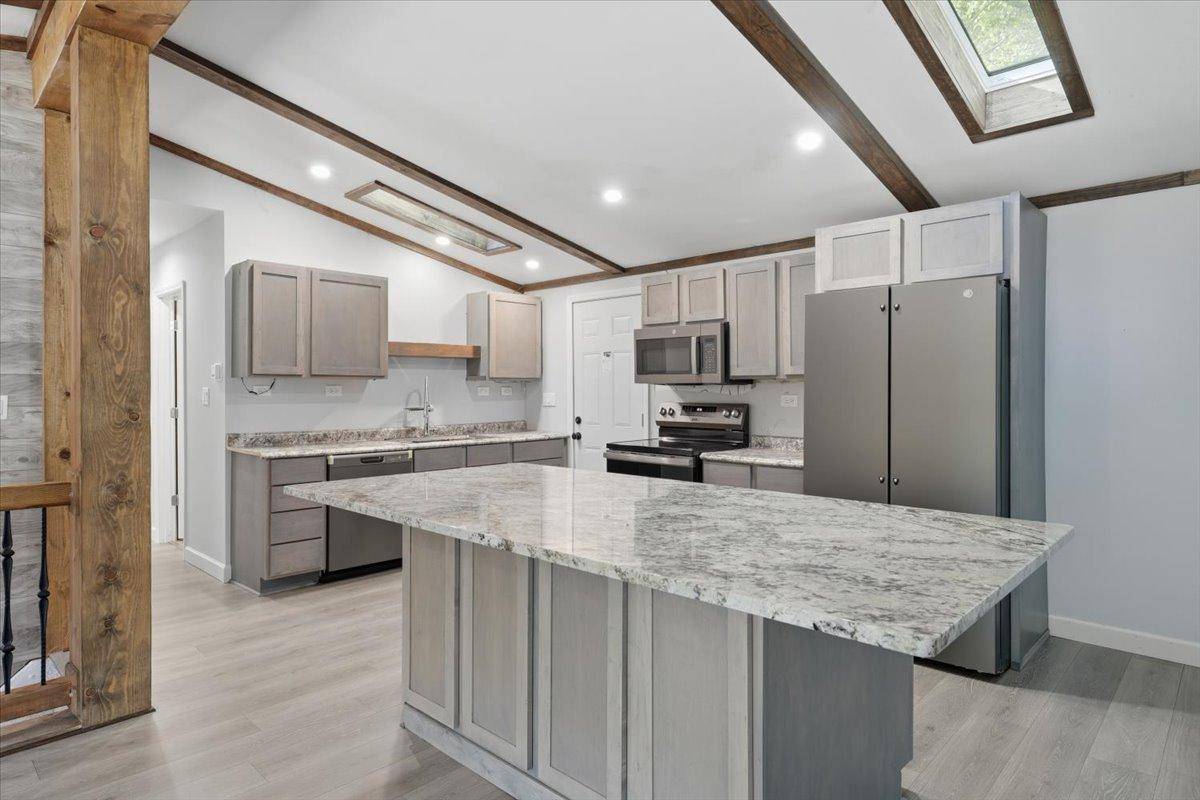 72 Coulee RD, Hudson, WI 54016