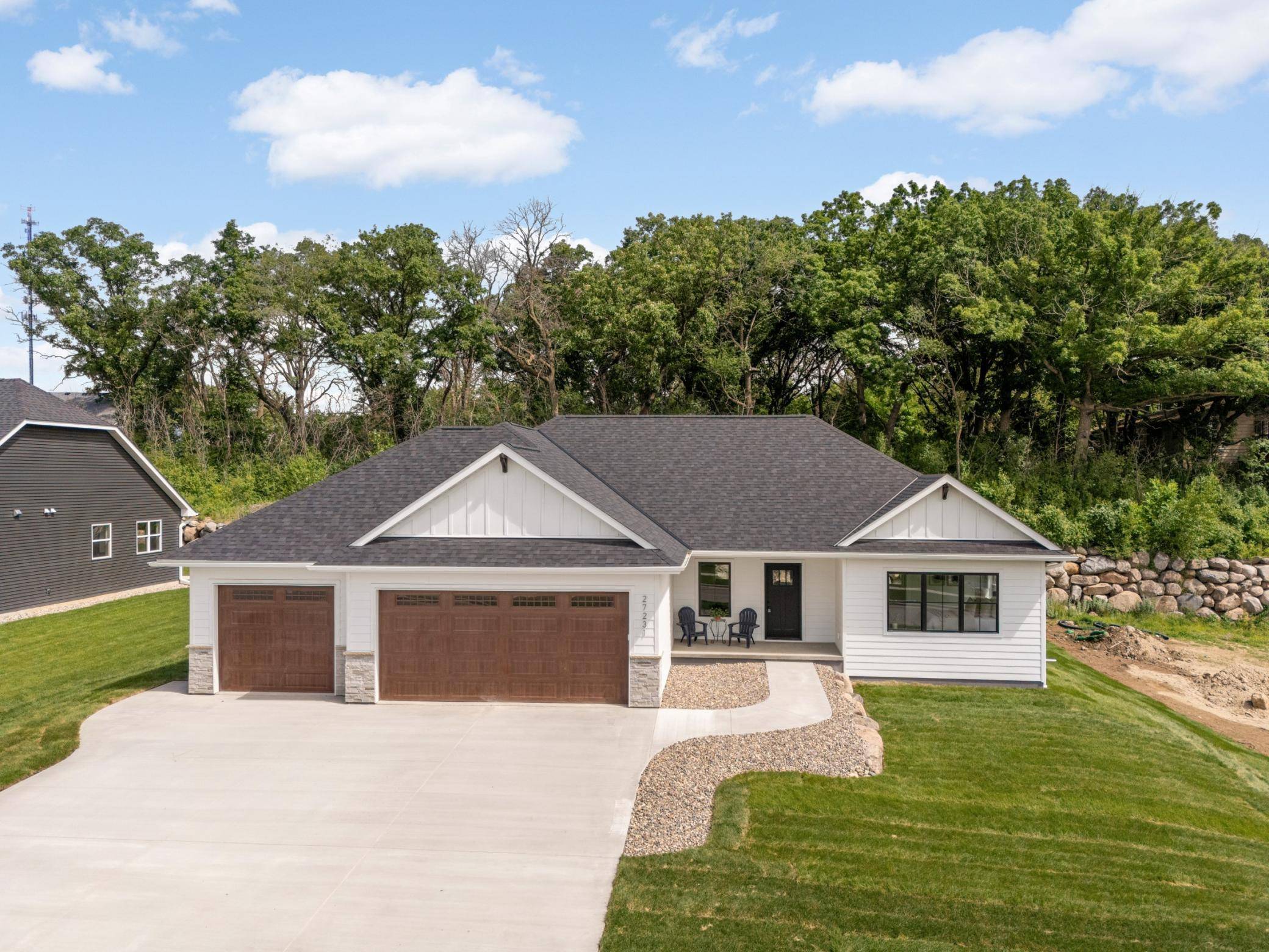 27231 Petes Hill TRL, Elko New Market, MN 55020